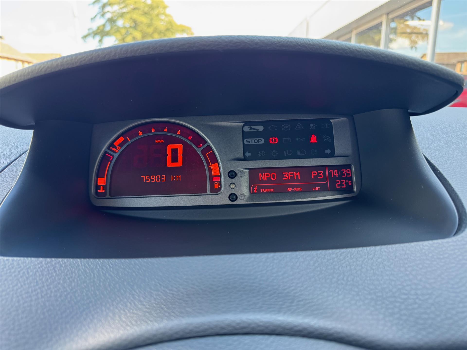 Renault Modus 1.2 TCE Dynamique | 2e eigenaar, Airconditioning, Cruise control, Zeer weinig KM! 47466591-16.jpg | Autobedrijf Gielen