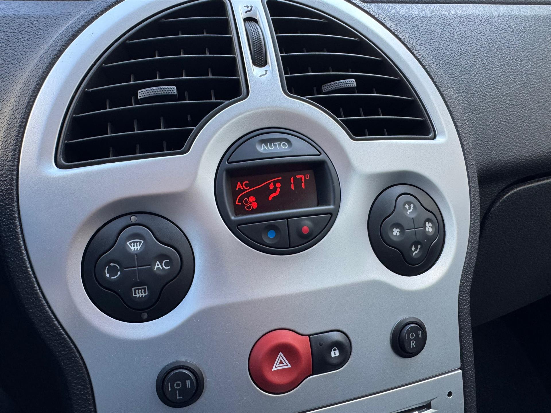 Renault Modus 1.2 TCE Dynamique | 2e eigenaar, Airconditioning, Cruise control, Zeer weinig KM! 47466591-18.jpg | Autobedrijf Gielen