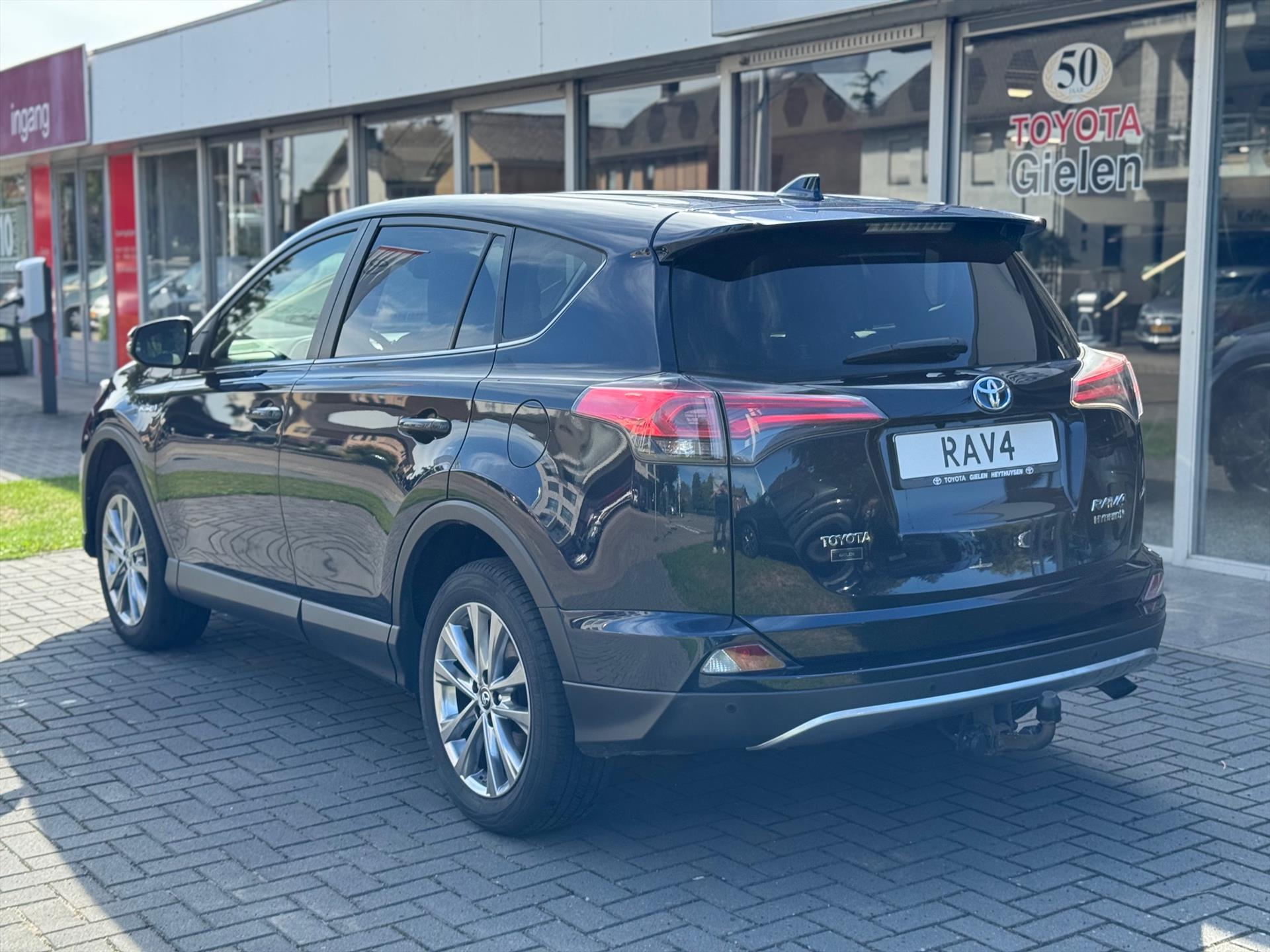 Toyota RAV4 2.5 Hybrid AWD Executive | Trekhaak, Schuifdak, Leer, Geheugenfunctie, 360 Camera, Blind spot, Stoel + Stuuverwarming 47495382-3.jpg | Autobedrijf Gielen