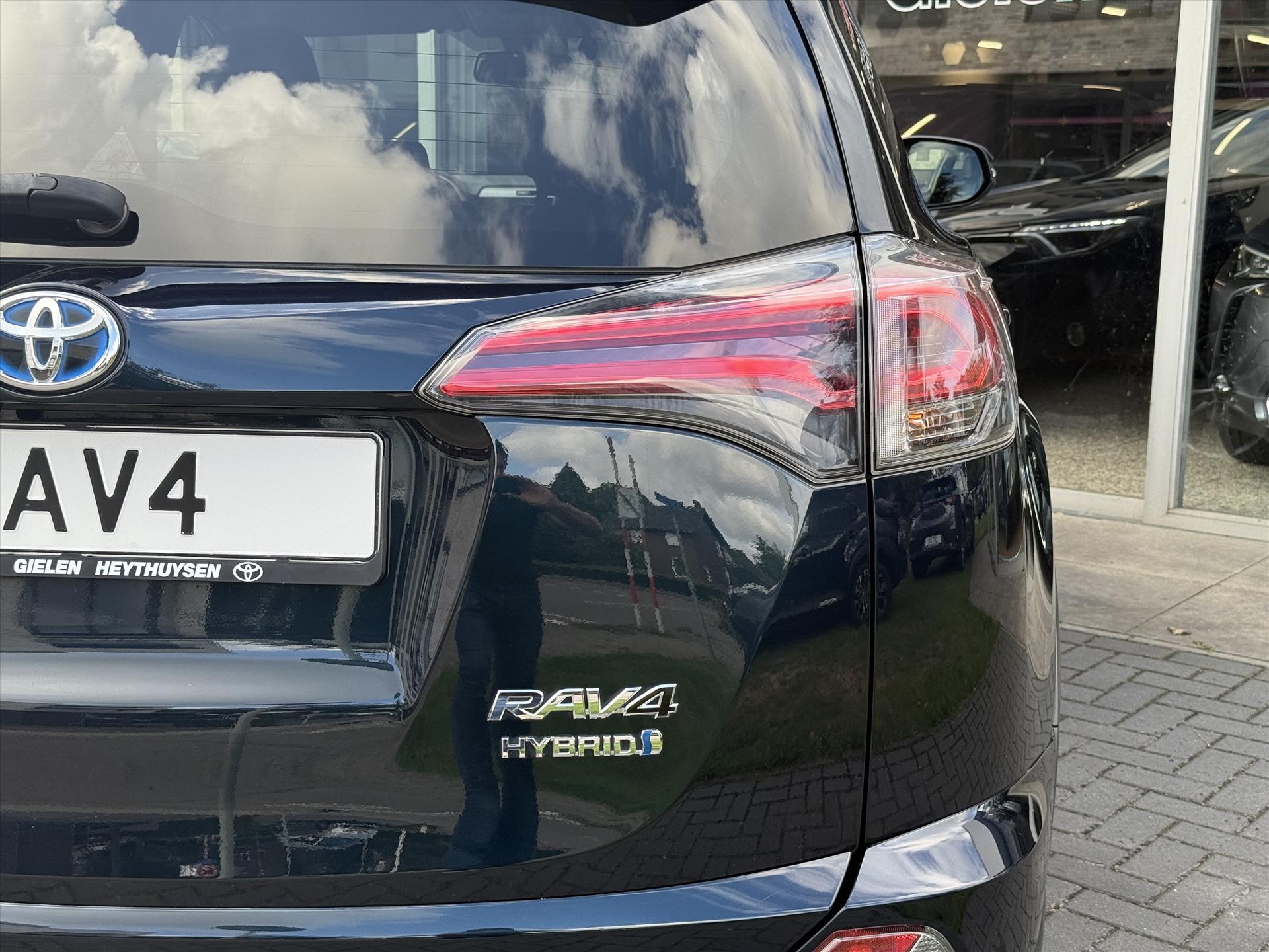 Toyota RAV4 2.5 Hybrid AWD Energy Plus | JBL, Trekhaak, Navigatie, Leer, Stoelverwarming, Geheugenfunctie, 360 Camera, 1.650KG Trekgewicht 47504826-15.jpg | Autobedrijf Gielen