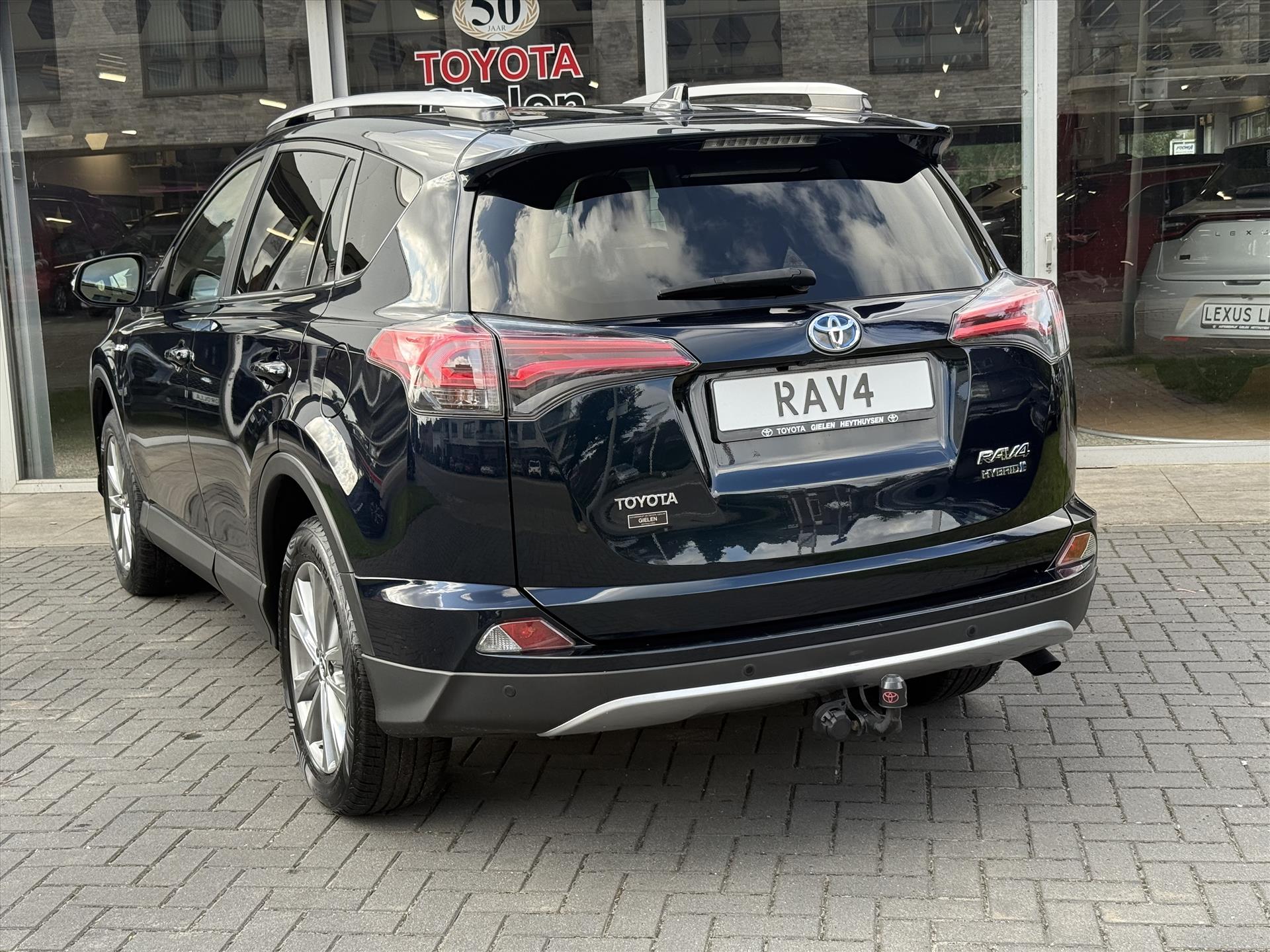 Toyota RAV4 2.5 Hybrid AWD Energy Plus | JBL, Trekhaak, Navigatie, Leer, Stoelverwarming, Geheugenfunctie, 360 Camera, 1.650KG Trekgewicht 47504826-16.jpg | Autobedrijf Gielen
