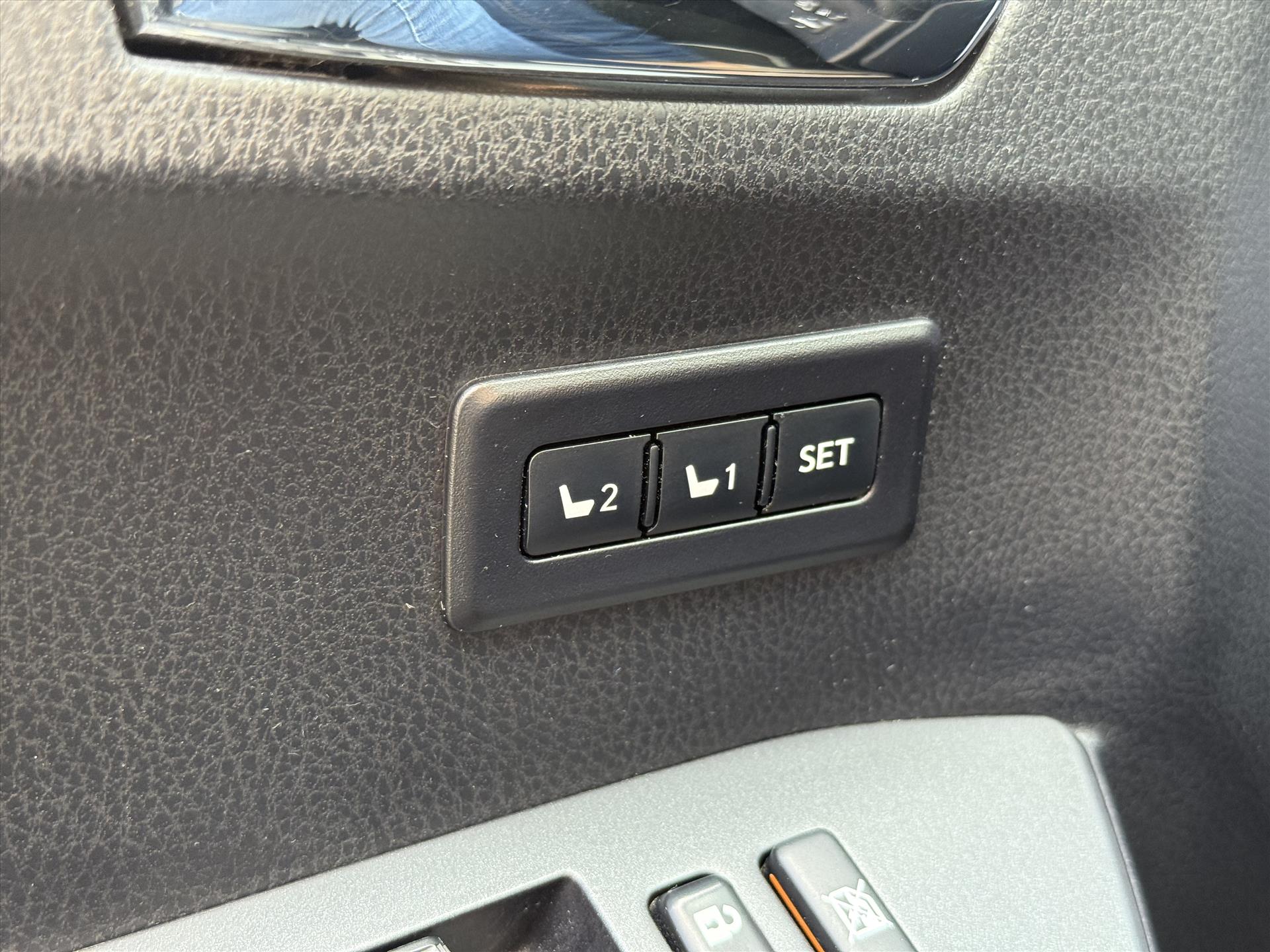 Toyota RAV4 2.5 Hybrid AWD Energy Plus | JBL, Trekhaak, Navigatie, Leer, Stoelverwarming, Geheugenfunctie, 360 Camera, 1.650KG Trekgewicht 47504826-20.jpg | Autobedrijf Gielen