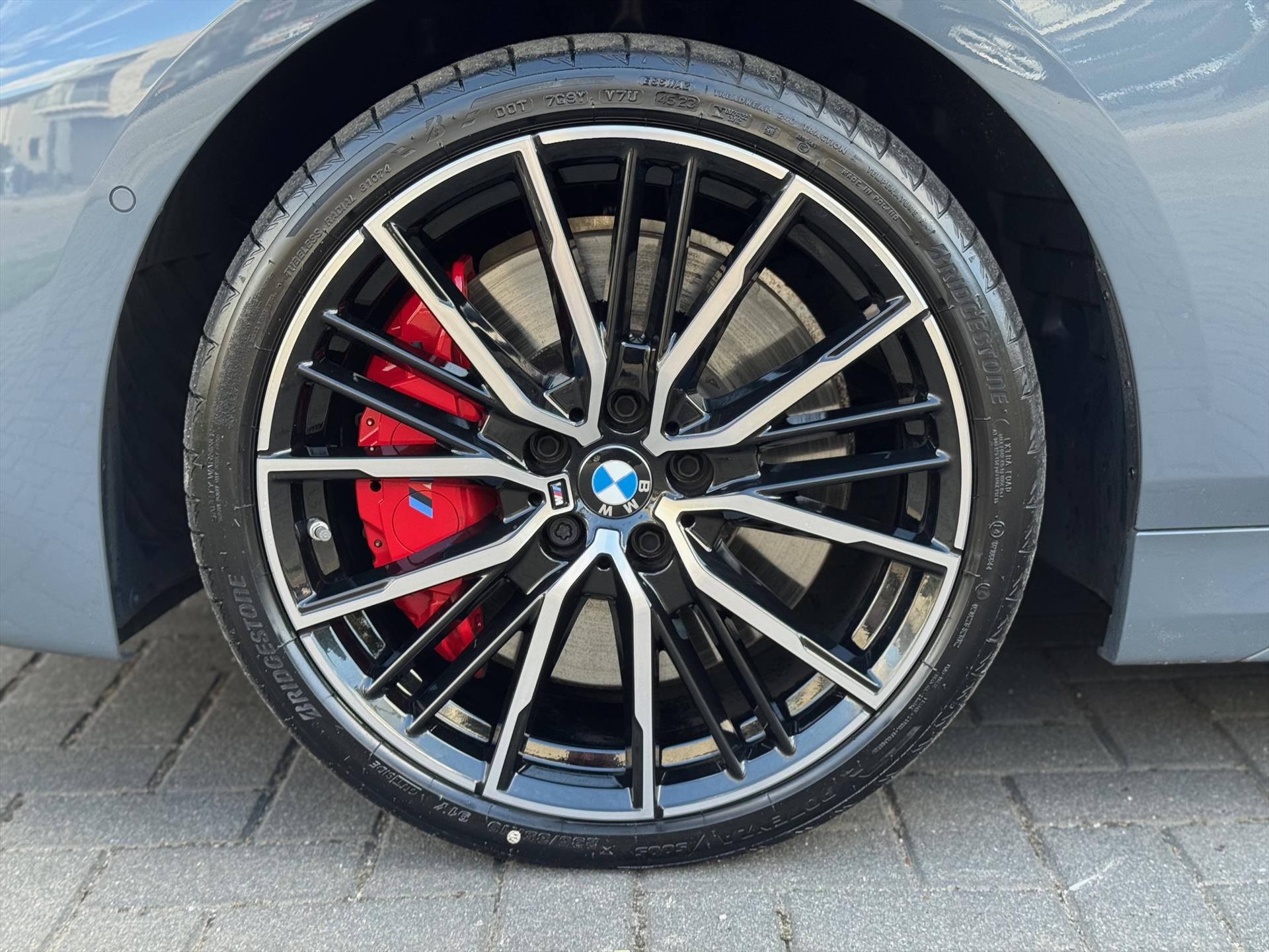 BMW 1-Serie (f40) 118i M Sport | Panoramadak, 19 inch, Leer, Stoel + Stuurverwarming, Keyless, Elektrische achterklep, Parkeercamera 47537011-9.jpg | Autobedrijf Gielen