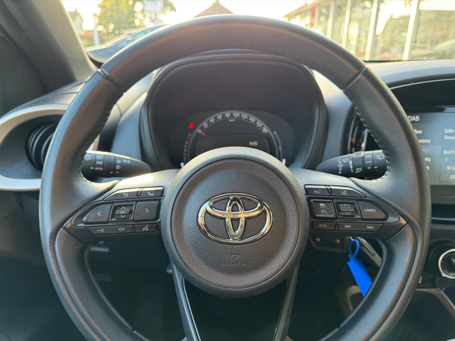 Toyota Aygo X 1.0 VVT-i Automaat Pulse Bi-Tone | Trekhaak, Lichtmetalen velgen, Privacy glass, Parkeercamera, Apple CarPlay/Android auto 47562884-18.jpg | Autobedrijf Gielen