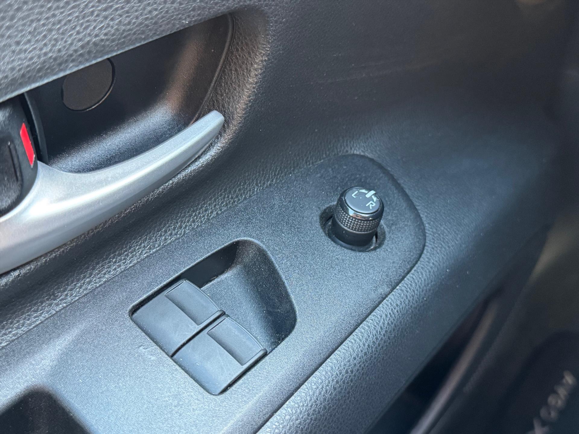 Toyota Aygo X 1.0 VVT-i Automaat Pulse Bi-Tone | Trekhaak, Lichtmetalen velgen, Privacy glass, Parkeercamera, Apple CarPlay/Android auto 47562884-30.jpg | Autobedrijf Gielen