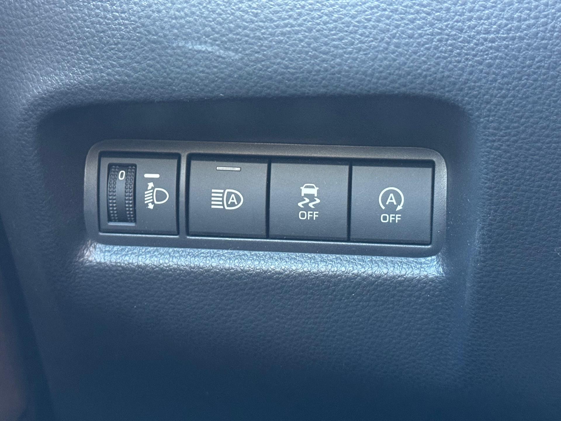 Toyota Aygo X 1.0 VVT-i Automaat Pulse Bi-Tone | Trekhaak, Lichtmetalen velgen, Privacy glass, Parkeercamera, Apple CarPlay/Android auto 47562884-31.jpg | Autobedrijf Gielen