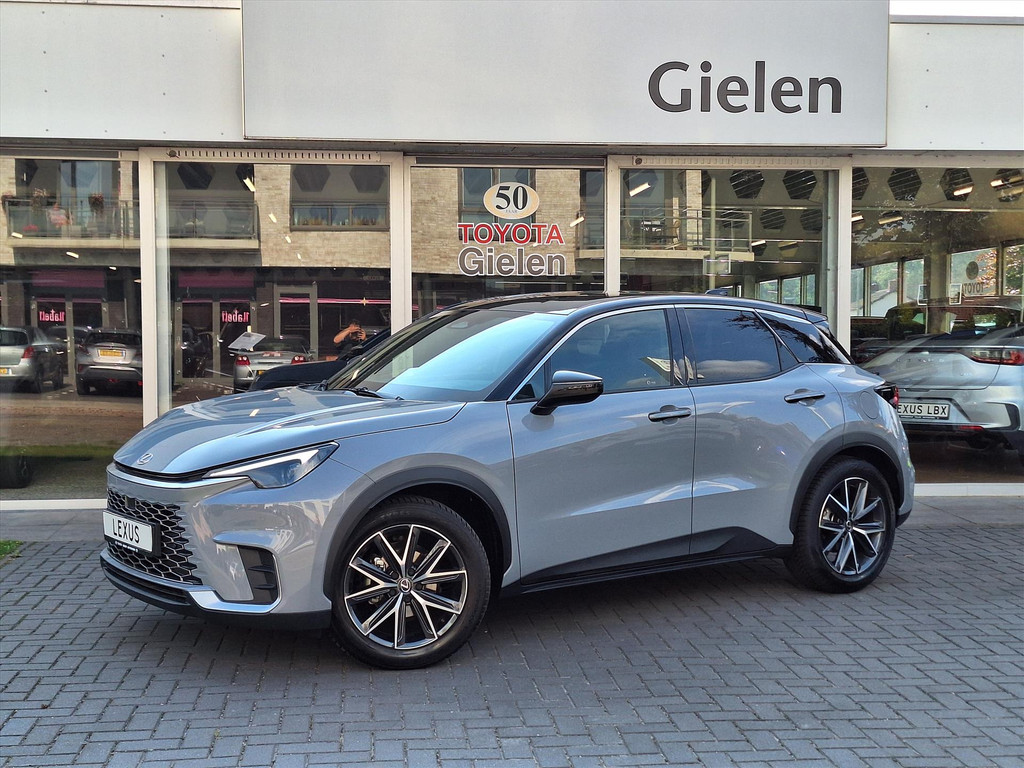 Lexus LBX 1.5 Hybrid Emotion Tech Pack | Leer, Elektrische achterklep, Keyless, Stoel + Stuurverwarming, 18 inch, Privacy glass 47576007-0.jpg | Autobedrijf Gielen