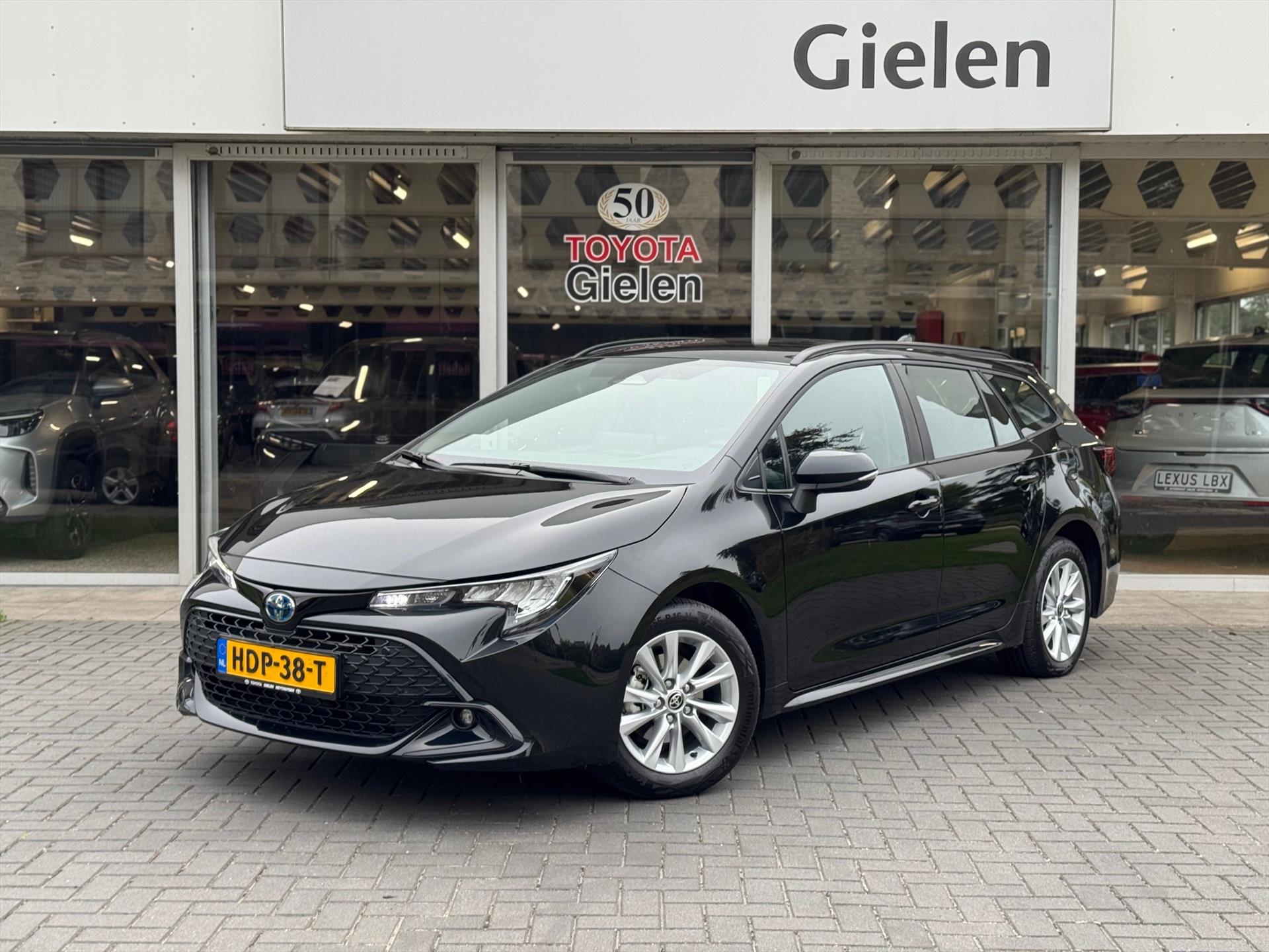 Toyota Corolla Touring Sports Hybrid 140 Business | Eerste eigenaar, Apple CarPlay/Android Auto, LED, Navigatie, Climate control 47666777-0.jpg | Autobedrijf Gielen