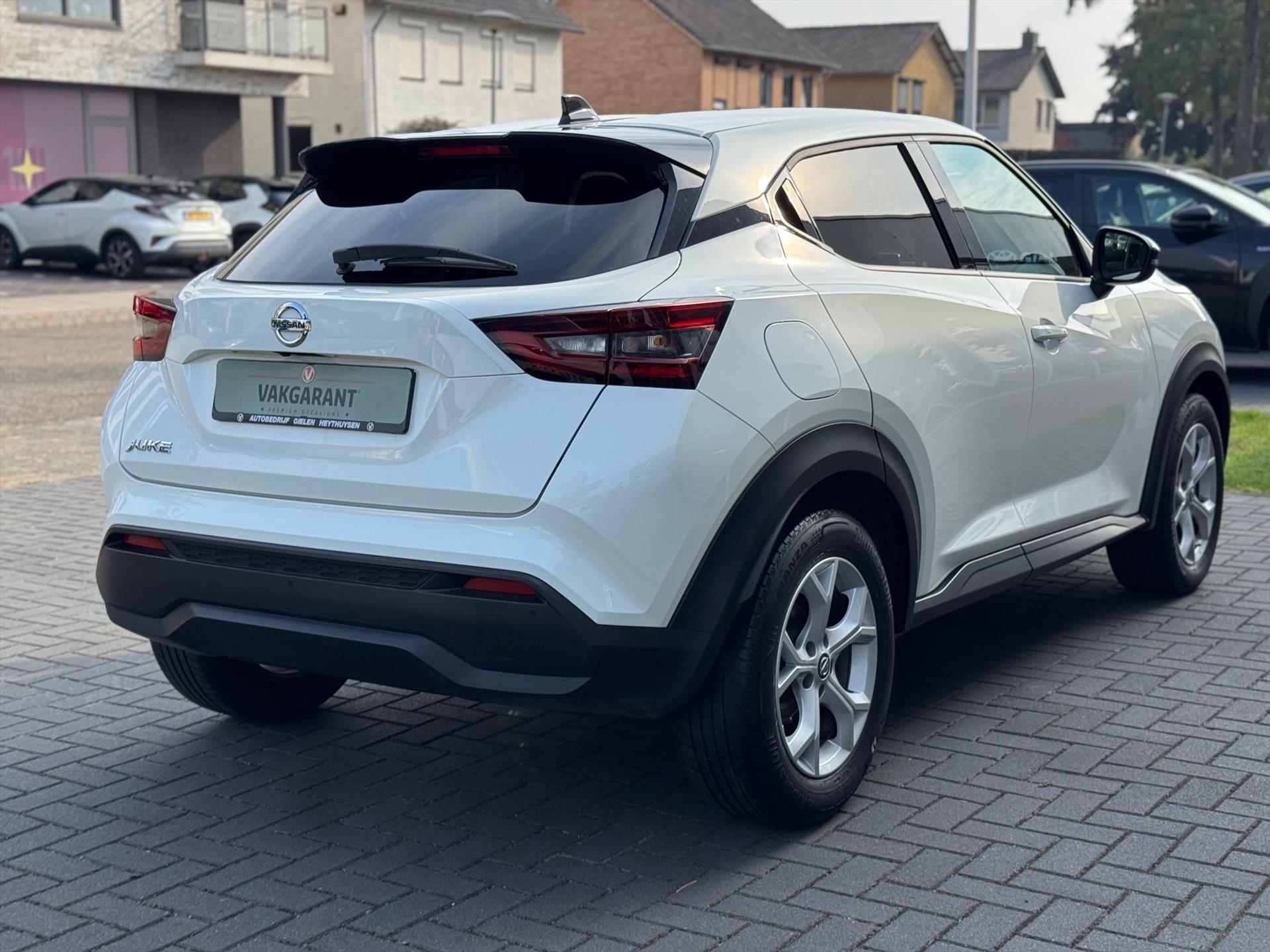 Nissan Juke 1.0 DIG-T 117pk N-Connecta | Apple CarPlay, LED, 17inch, Climate control, Parkeersensoren, Parkeercamera 47678085-3.jpg | Autobedrijf Gielen