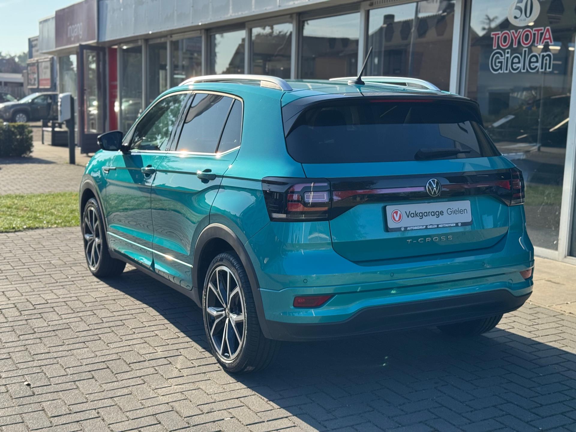 Volkswagen T-Cross 1.0 TSI 7-DSG R-Line | Dodehoekherkenning, Stoelverwarming, 18 inch, Climate control, Adaptive cruise control 47716702-2.jpg | Autobedrijf Gielen