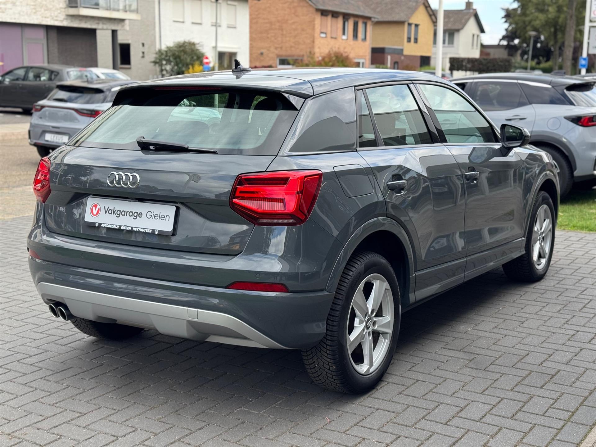 Audi Q2 35 TFSI 150pk S tronic | Navigatie, Parkeersensoren, Parkeercamera, Stoelverwarming, Startknop, 17 inch, Cruise control 47873784-3.jpg | Autobedrijf Gielen
