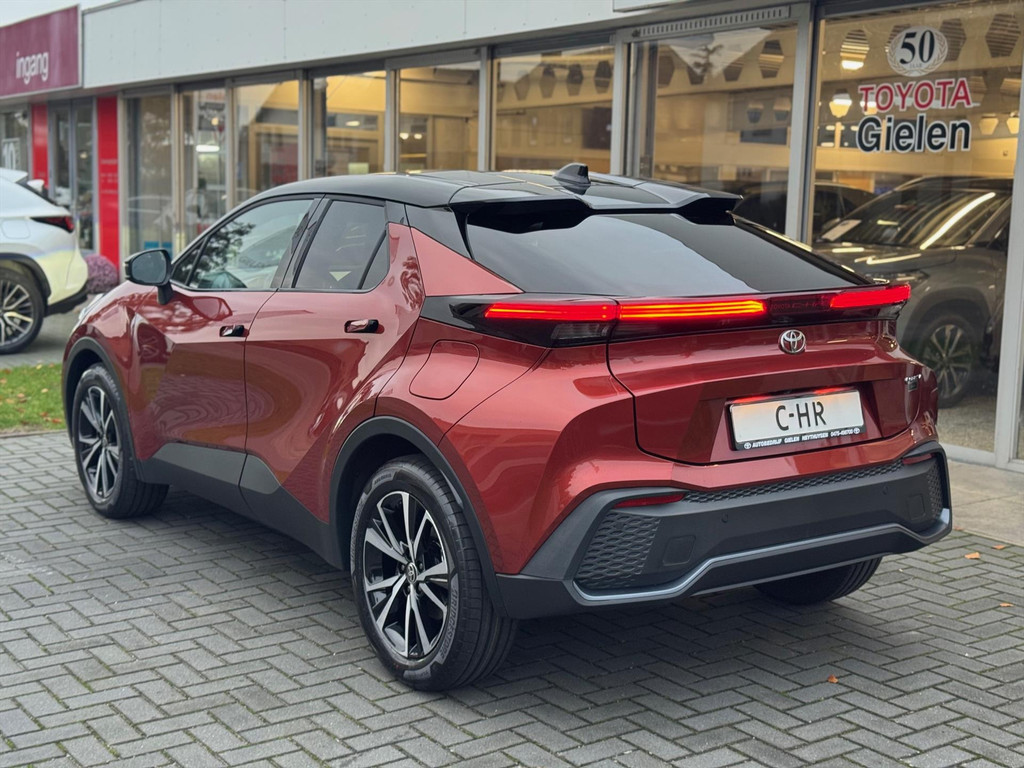 Toyota C-HR 2.0 High Power PHEV 223pk First edition | Elektrische achterklep, Stoel + Stuurverwarming, Dodehoekherkenning 48160619-3.jpg | Autobedrijf Gielen
