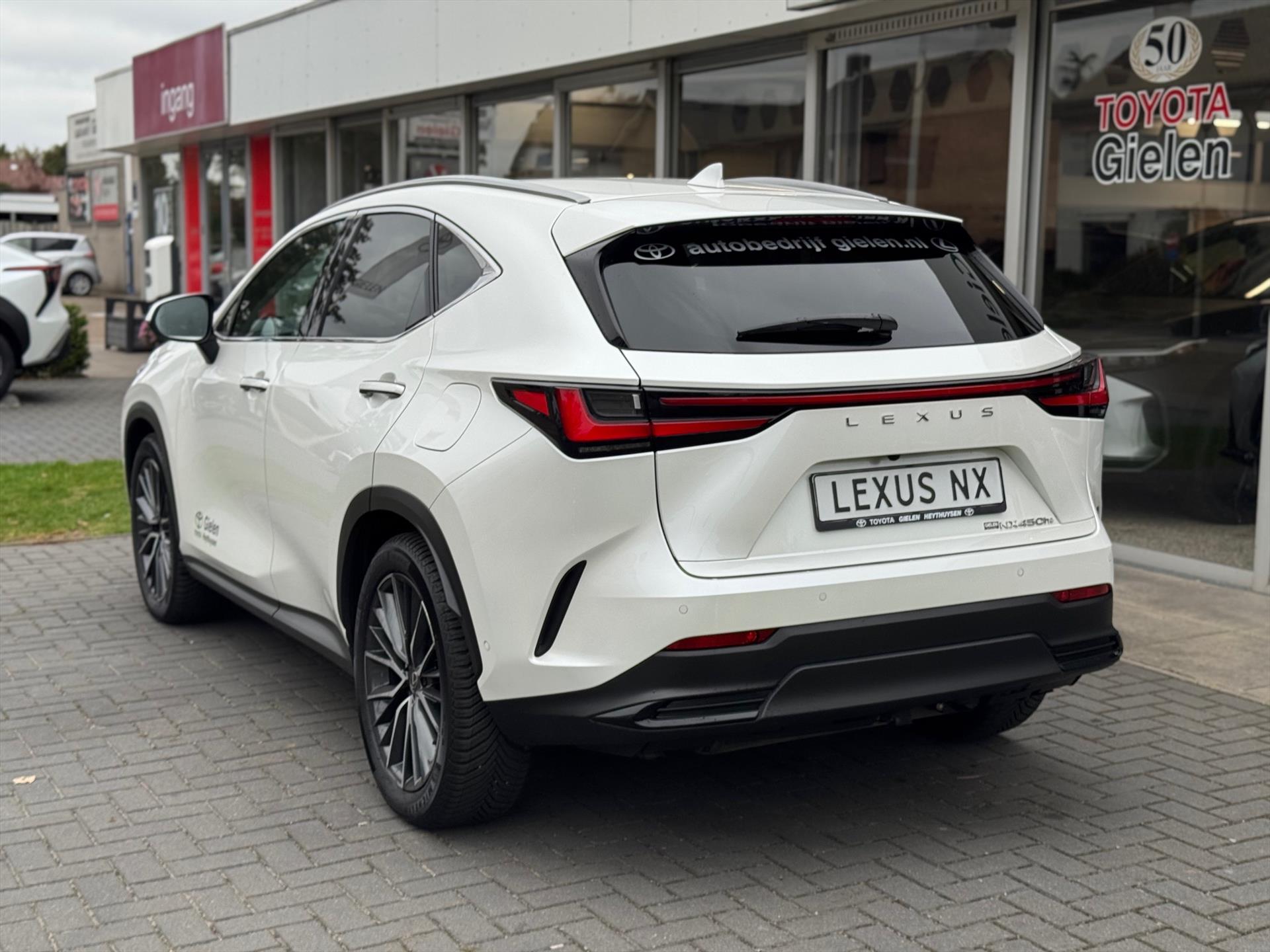 Lexus NX 450h+ AWD President Line | Trekhaak, Mark Levinson, Geheugenfunctie, Stoelventilatie, 360 camera, 20 inch, Stuurverwarming 48405652-2.jpg | Autobedrijf Gielen