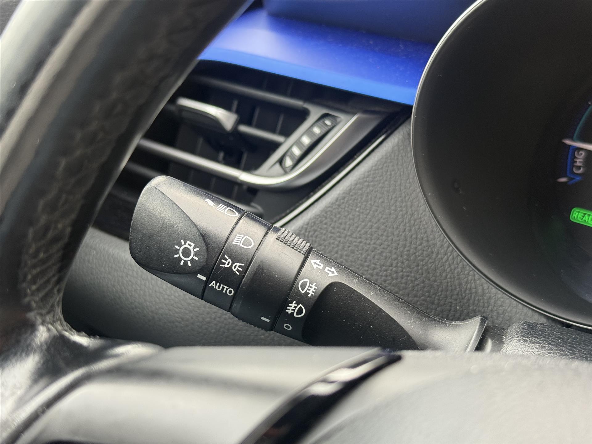 Toyota C-HR 1.8 Hybrid Bi-Tone Plus | Leer, Stoel + Stuurverwarming, Navigatie, Dodehoekherkenning, Parkeersensoren 48507331-29.jpg | Autobedrijf Gielen