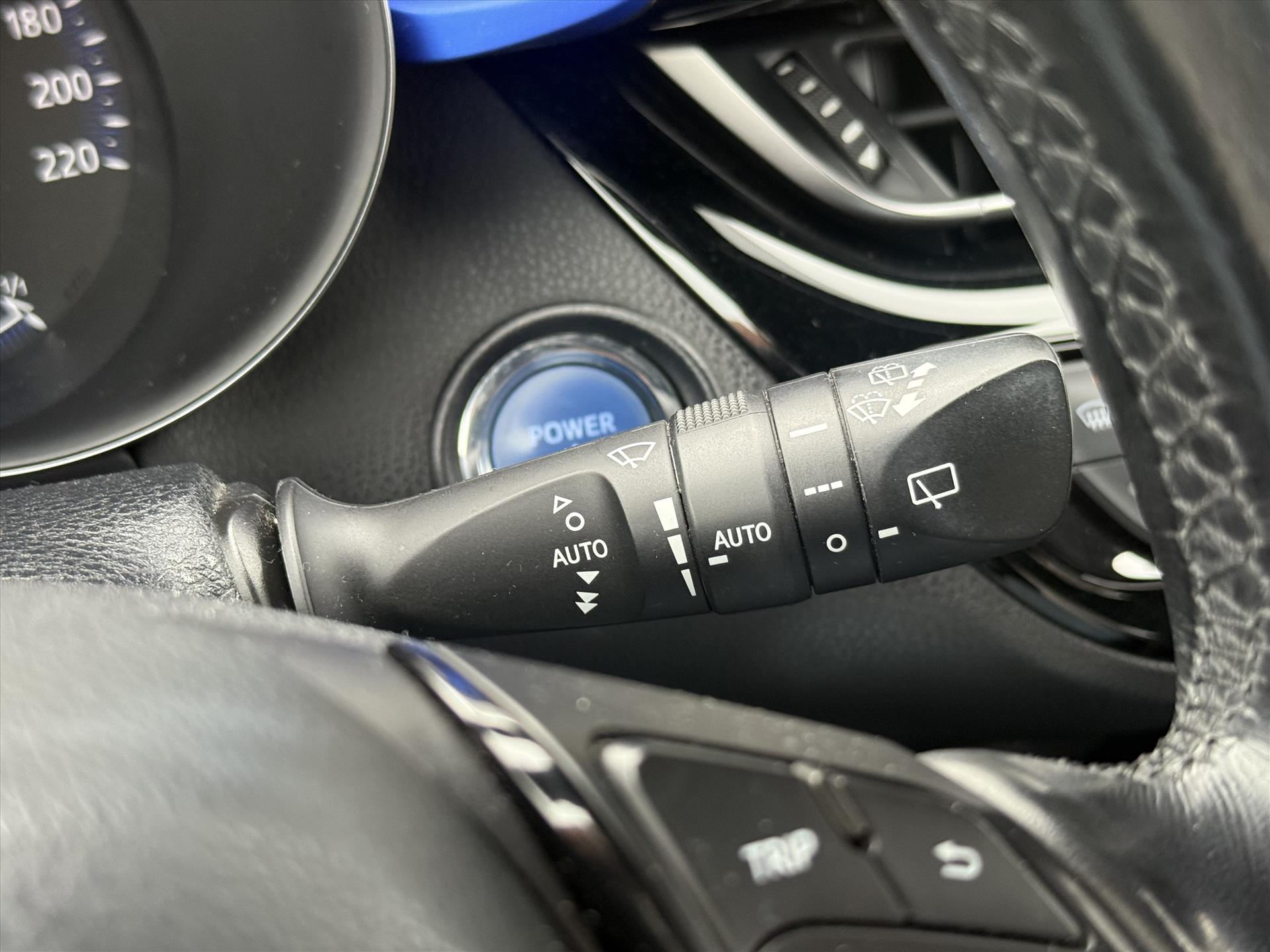 Toyota C-HR 1.8 Hybrid Bi-Tone Plus | Leer, Stoel + Stuurverwarming, Navigatie, Dodehoekherkenning, Parkeersensoren 48507331-30.jpg | Autobedrijf Gielen