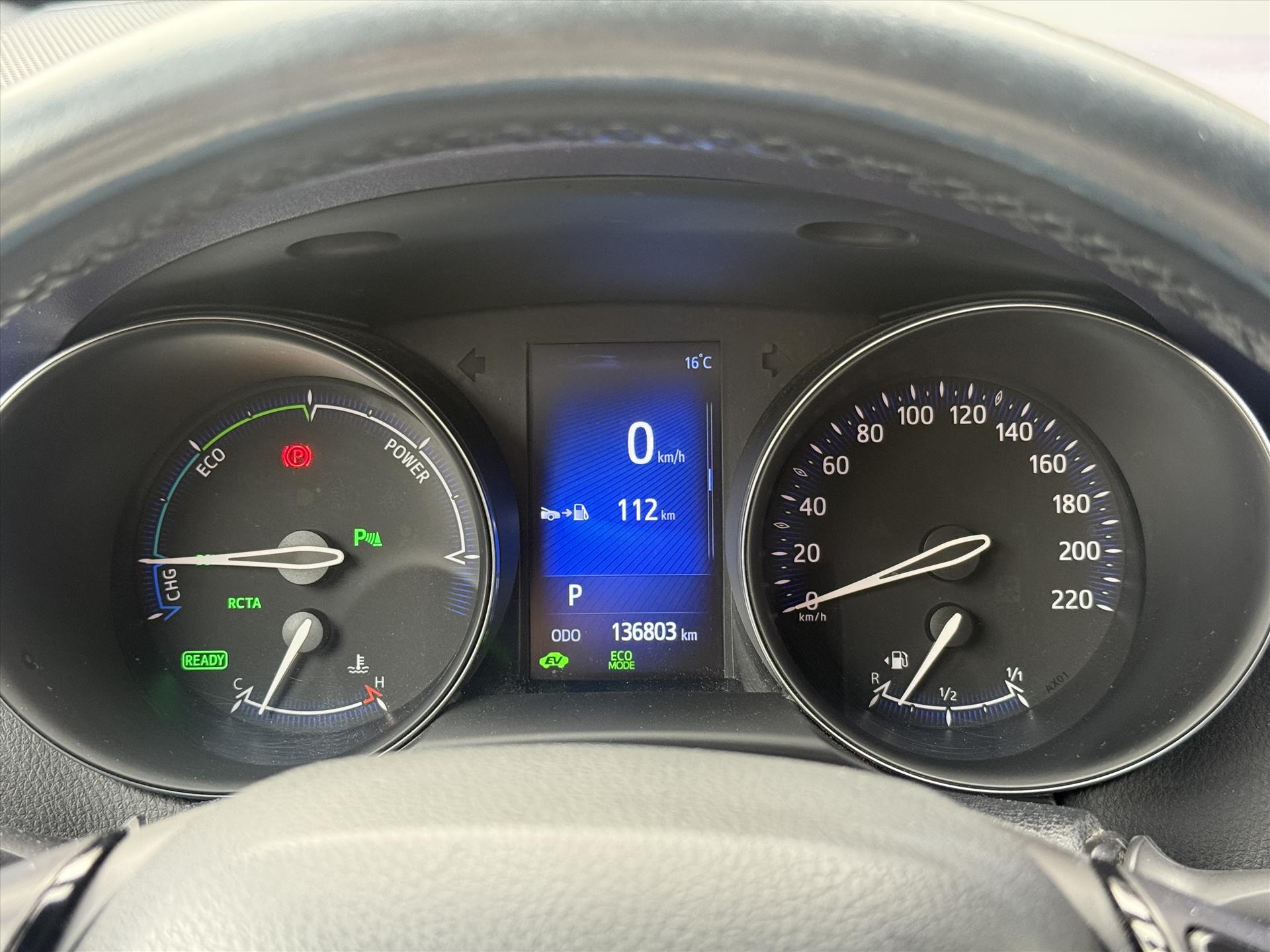 Toyota C-HR 1.8 Hybrid Bi-Tone Plus | Leer, Stoel + Stuurverwarming, Navigatie, Dodehoekherkenning, Parkeersensoren 48507331-32.jpg | Autobedrijf Gielen