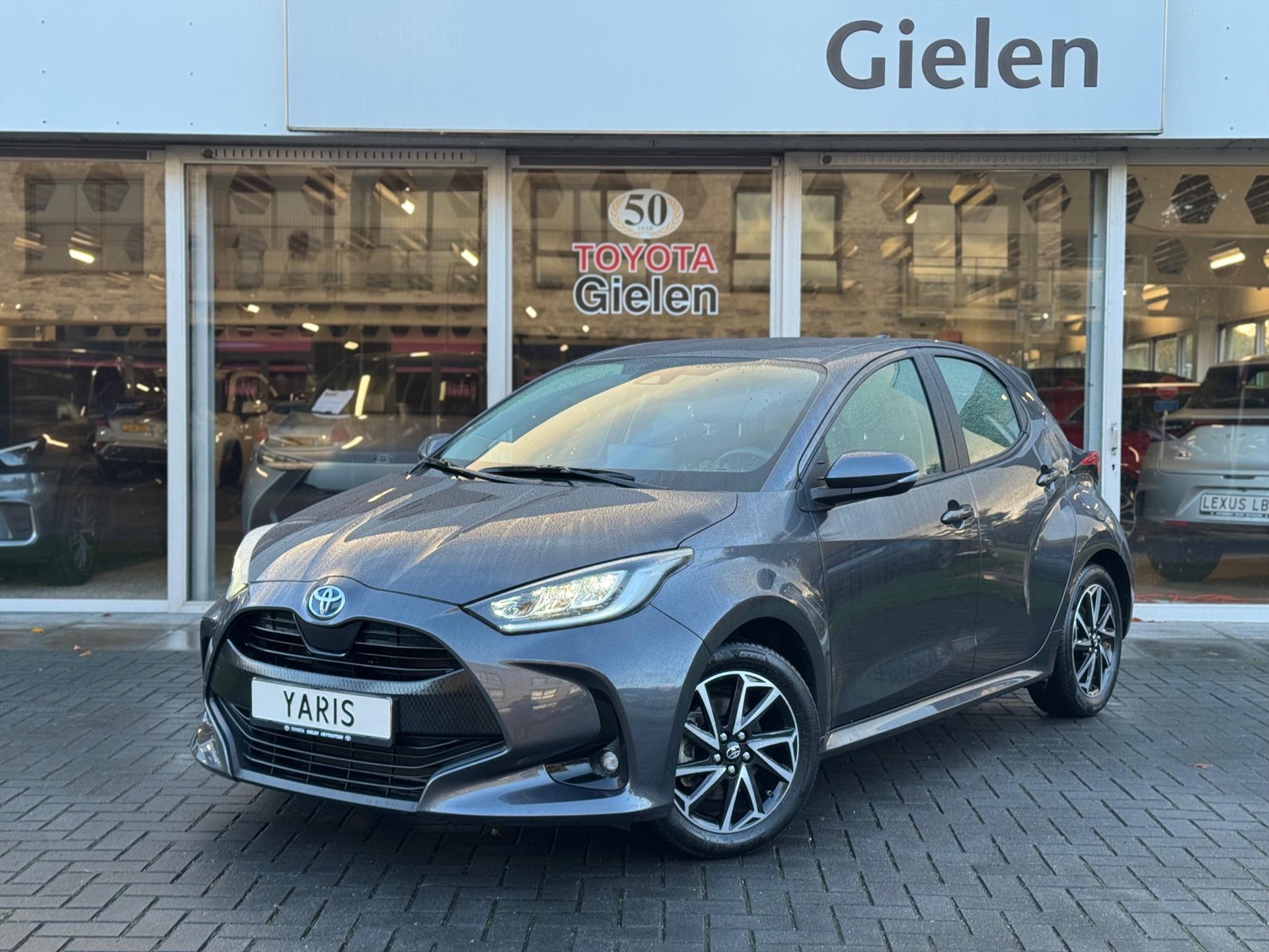 Toyota Yaris 1.5 Hybrid Dynamic | 16 inch, LED, Apple CarPlay/Android Auto, Parkeercamera, Adaptive cruise control 48673469-0.jpg | Autobedrijf Gielen