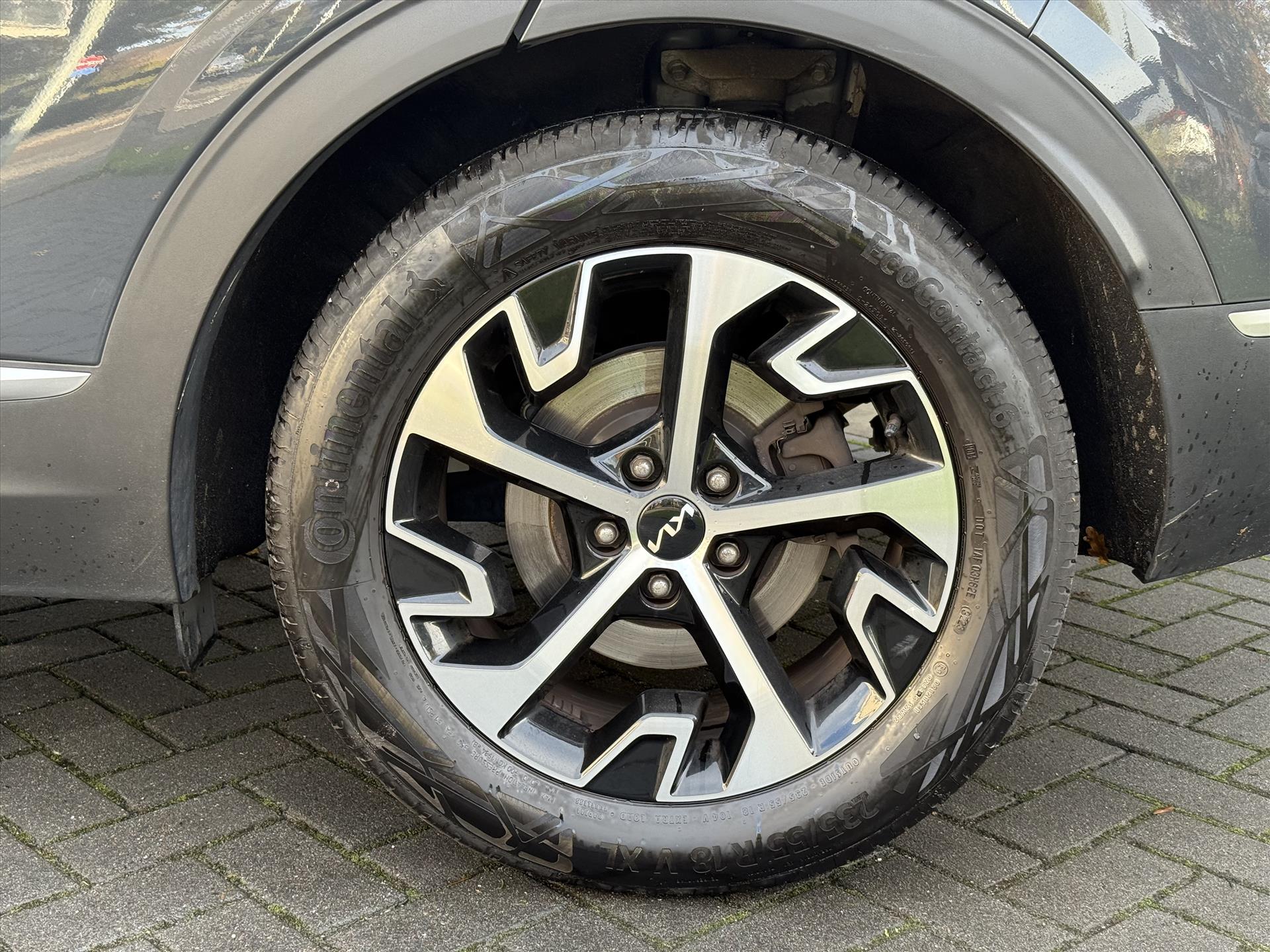 Kia Sportage 1.6 T-GDi HEV DynamicLine | Stoel + Stuurverwarming, Groot scherm, CarPlay, Keyless, 18inch, Parkeersensoren, December 2023 48717947-1.jpg | Autobedrijf Gielen