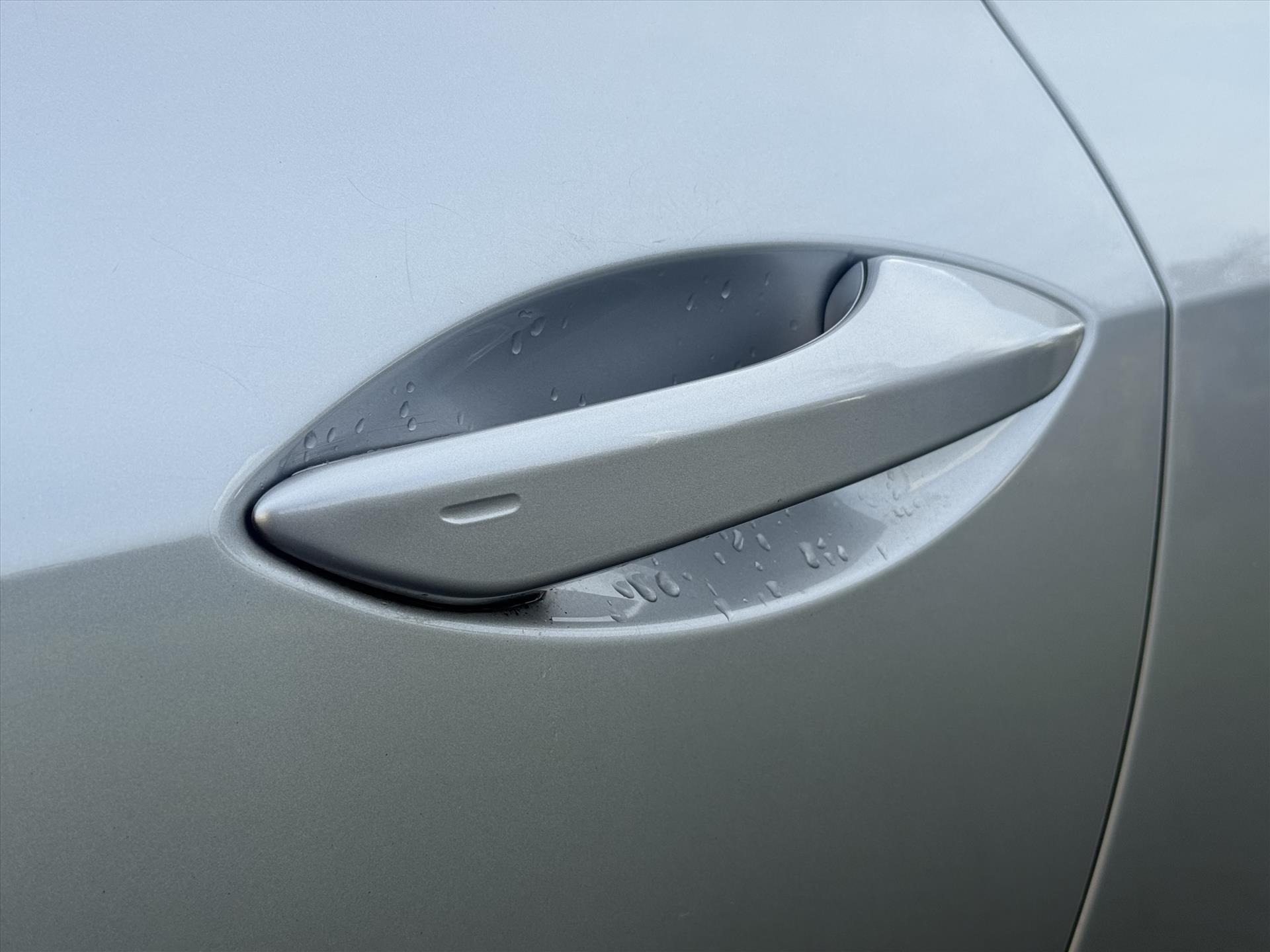 Lexus RC 300h F Sport Line | Schuifdak, Parkeersensoren, Stoelventilatie + verwarming, Leer, Dodehoekherkenning, Navigatie 48721420-5.jpg | Autobedrijf Gielen