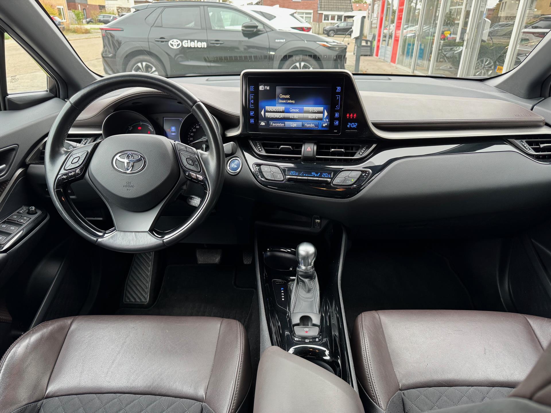 Toyota C-HR 1.8 Hybrid Executive | Stoelverwarming, Navigatie, Keyless, Leer/Stof, 18 Inch 48721902-12.jpg | Autobedrijf Gielen