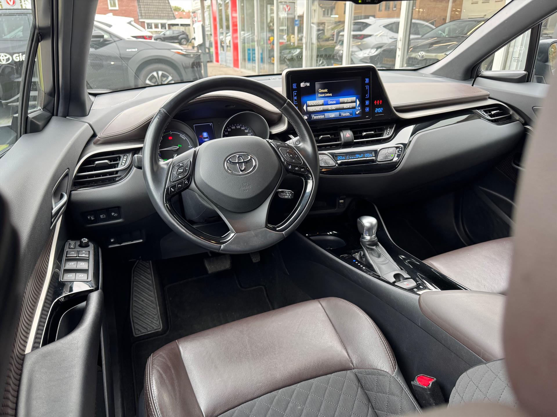 Toyota C-HR 1.8 Hybrid Executive | Stoelverwarming, Navigatie, Keyless, Leer/Stof, 18 Inch 48721902-14.jpg | Autobedrijf Gielen