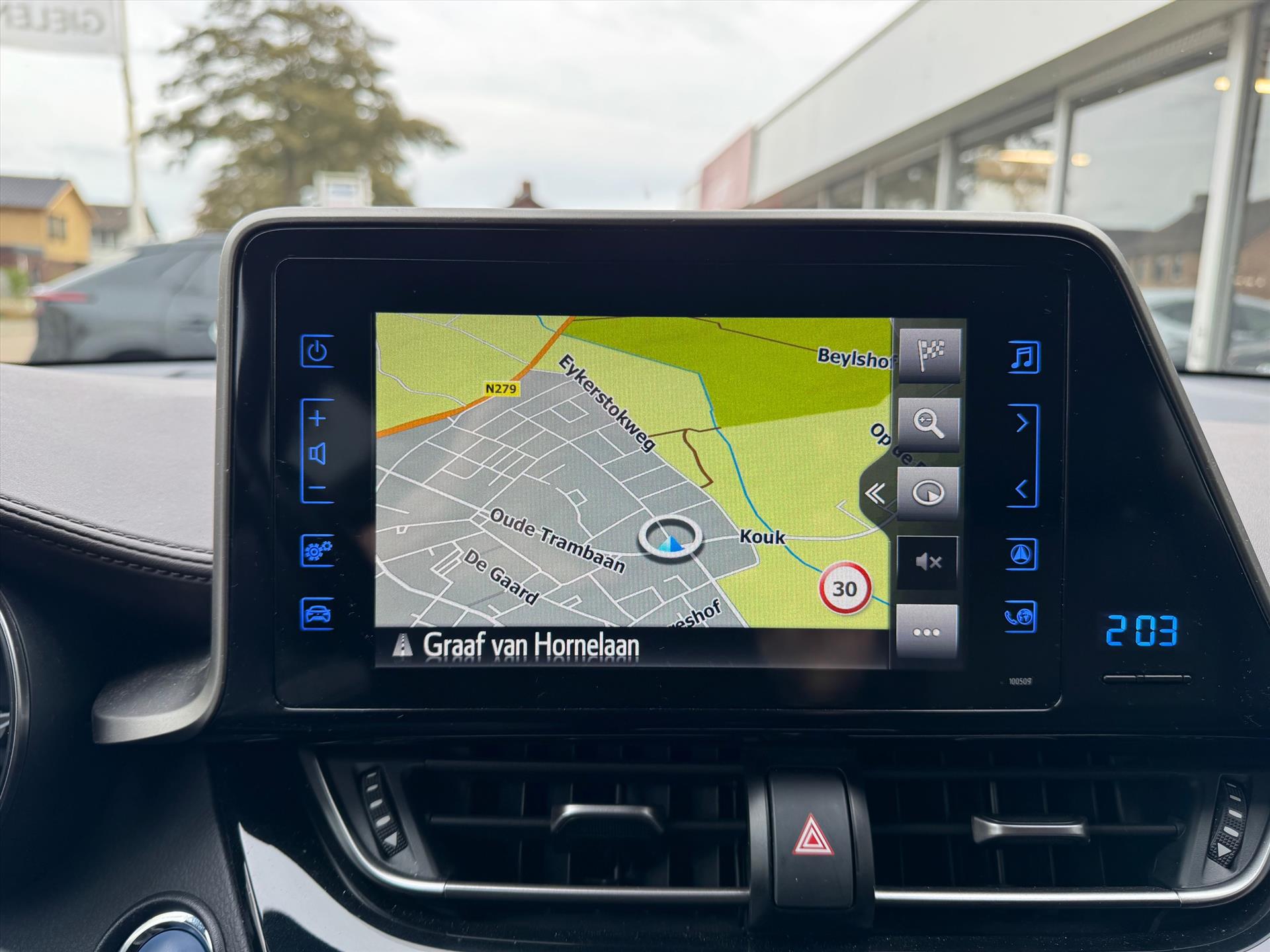 Toyota C-HR 1.8 Hybrid Executive | Stoelverwarming, Navigatie, Keyless, Leer/Stof, 18 Inch 48721902-27.jpg | Autobedrijf Gielen