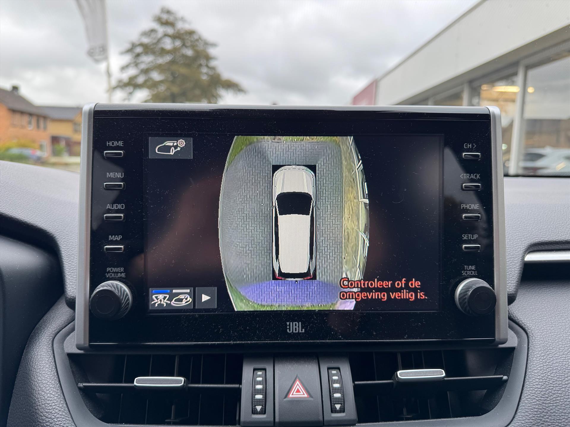 Toyota RAV4 2.5 Plug-in Hybrid AWD Bi-Tone Plus | Trekhaak, Head up display, JBL, Leer, Geheugenfunctie, 360 camera, Stoel+stuurverwarming, 48722757-29.jpg | Autobedrijf Gielen