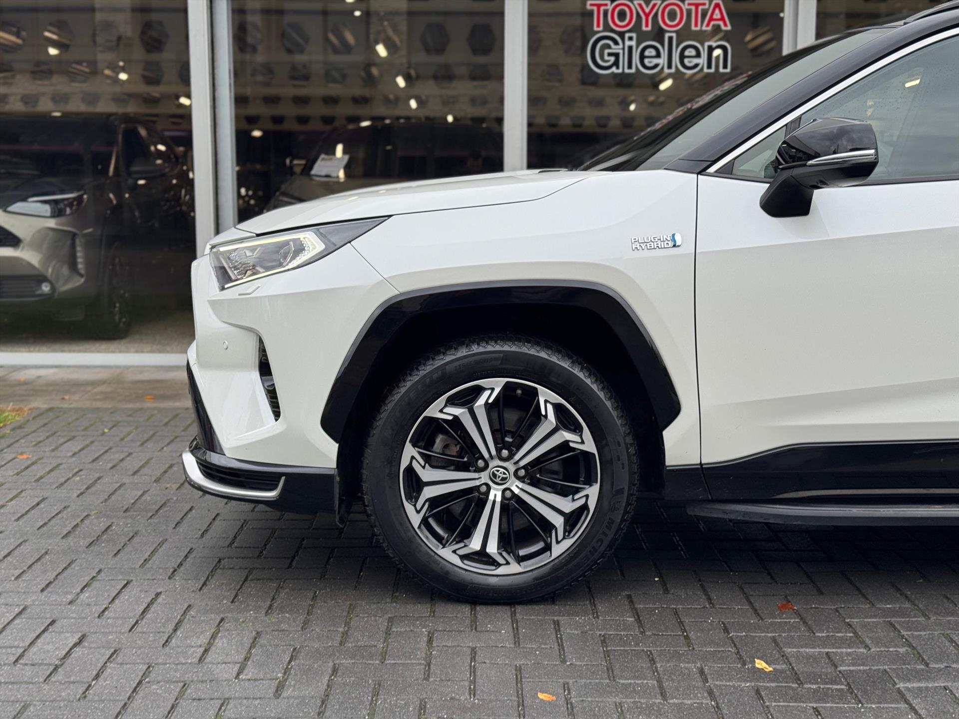 Toyota RAV4 2.5 Plug-in Hybrid AWD Bi-Tone Plus | Trekhaak, Head up display, JBL, Leer, Geheugenfunctie, 360 camera, Stoel+stuurverwarming, 48722757-9.jpg | Autobedrijf Gielen