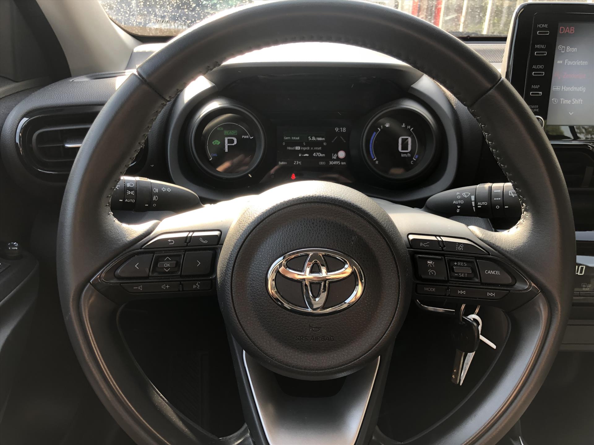 Toyota Yaris Cross 1.5 Hybrid Active | Apple CarPlay/Android auto, LED, Parkeercamera, Adaptive cruise control, Climate control 48728265-4.jpg | Autobedrijf Gielen