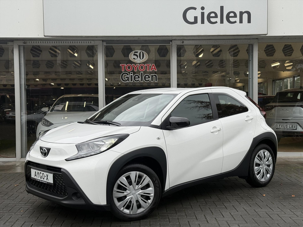 Toyota Aygo X 1.0 VVT-i MT Play | Apple CarPlay/Android auto, Parkeercamera, Adaptive cruise control, Weinig KM 48728539-0.jpg | Autobedrijf Gielen