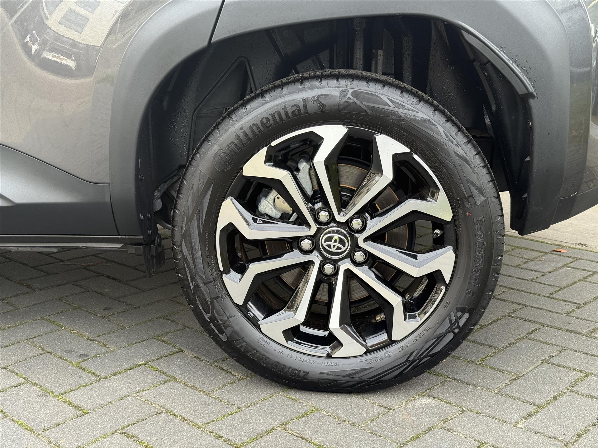 Toyota Yaris Cross 1.5 Hybrid First Edition Plus | Parkeersensoren, Stoel + Stuurverwarming, 17 inch, Privacy Glass 48880473-4.jpg | Autobedrijf Gielen