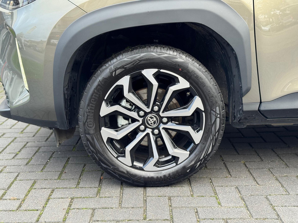 Toyota Yaris Cross 1.5 Hybrid First Edition Plus | Parkeersensoren, Stoel + Stuurverwarming, 17 inch, Privacy Glass 49020492-4.jpg | Autobedrijf Gielen