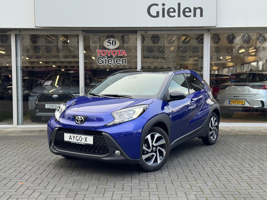 Toyota Aygo X 1.0 VVT-i MT Pulse Bi-tone | Juniper blue, 17 inch, Privacy glass, Apple CarPlay/Android auto, Airconditioning, Parkeercamera 49020701-0.jpg | Autobedrijf Gielen