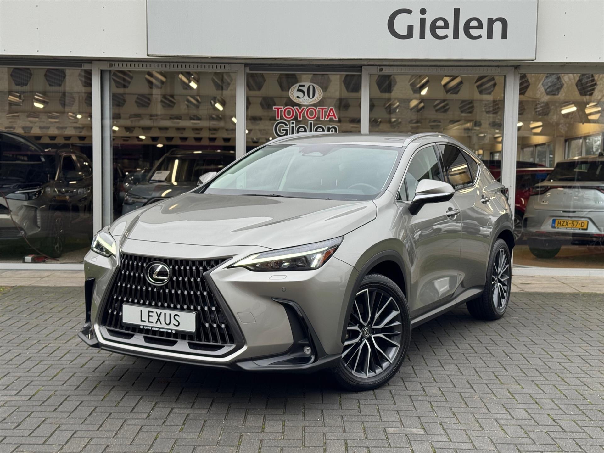 Lexus NX 450h+ AWD Executive Line | Head up display, 20 inch, Geheugenfunctie, Stoelventilatie, 360 Camera, Groot scherm, Dodehoekherkenn 49041274-0.jpg | Autobedrijf Gielen