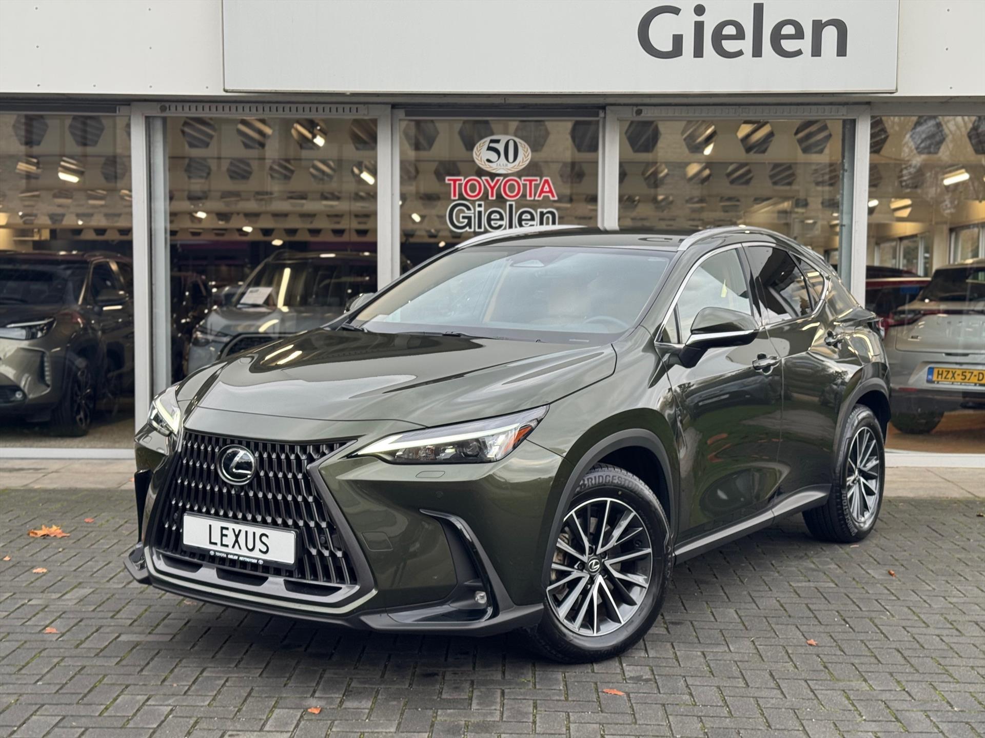 Lexus NX 450h+ AWD Executive Line | Head up display, Stoelventilatie, Geheugenfunctie, 360 Camera, 18 inch, Dodehoekherkenning 49149918-0.jpg | Autobedrijf Gielen