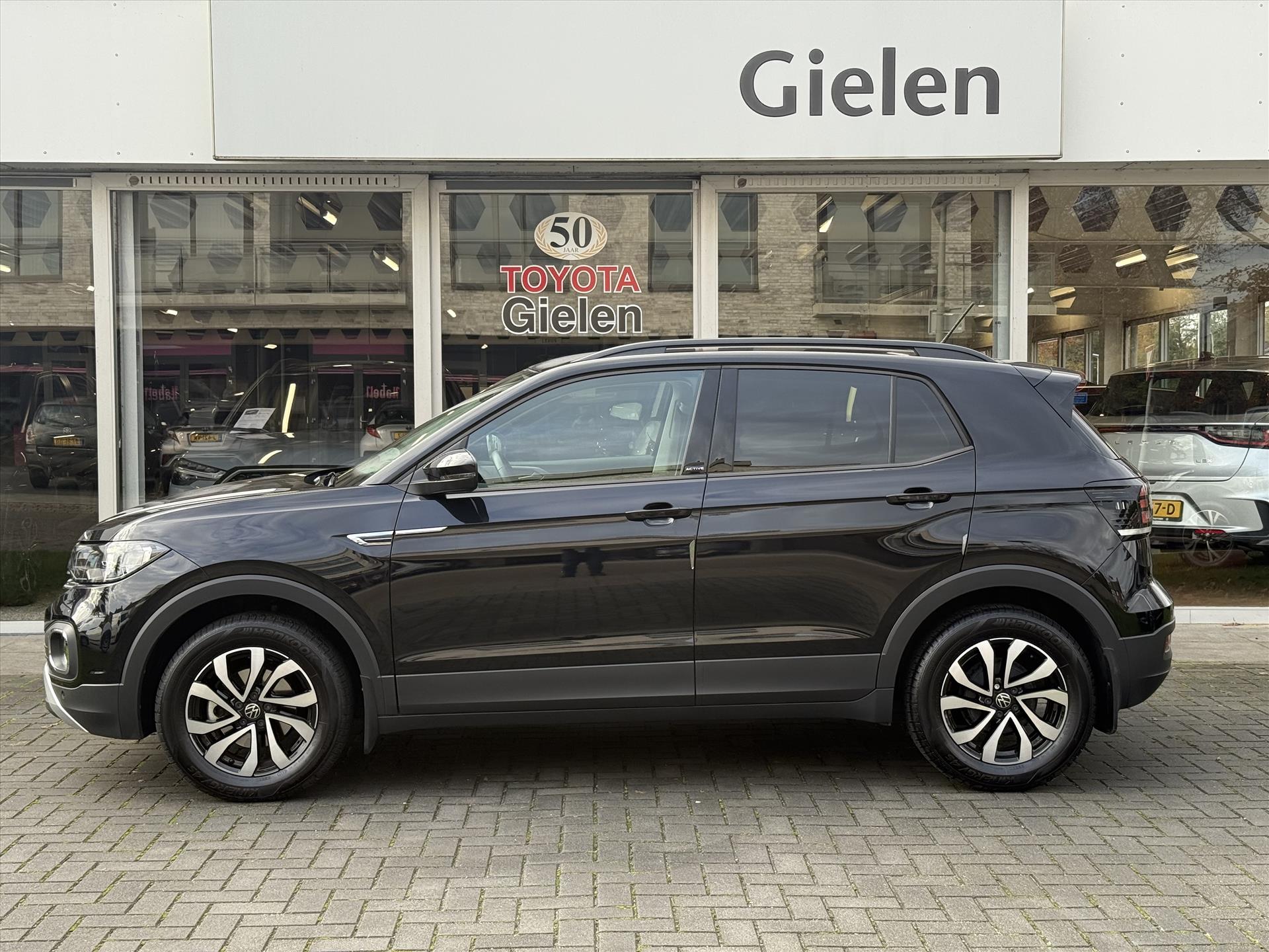 Volkswagen T-Cross 1.0 TSI GO | Stoelverwarming, Apple carplay/Android auto, Adaptive cruise control, Navigatie, Parkeersensoren 49192669-3.jpg | Autobedrijf Gielen