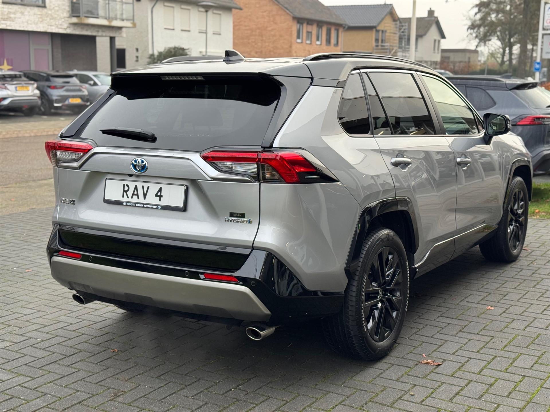 Toyota RAV4 2.5 Hybrid AWD Bi-Tone | Stoel + stuurverwarming, Elektrische achterklep, Apple carplay/Android auto, Groot scherm 49293832-4.jpg | Autobedrijf Gielen