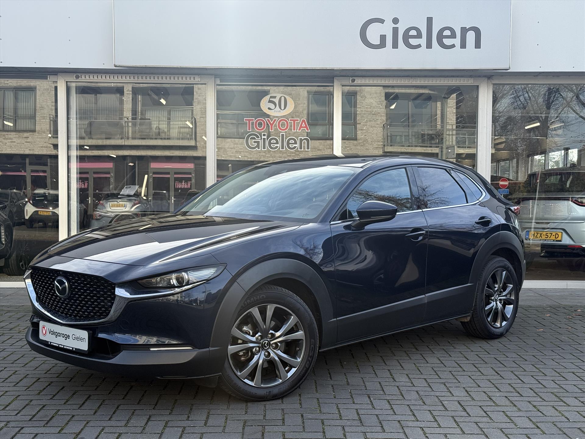 Mazda CX-30 Skyactiv-X 180pk Automaat Luxury | Eerste eigenaar, Trekhaak, Bose, 360 Camera, Leer, Dodehoekherkenning, Stoelverwarming 49407392-0.jpg | Autobedrijf Gielen