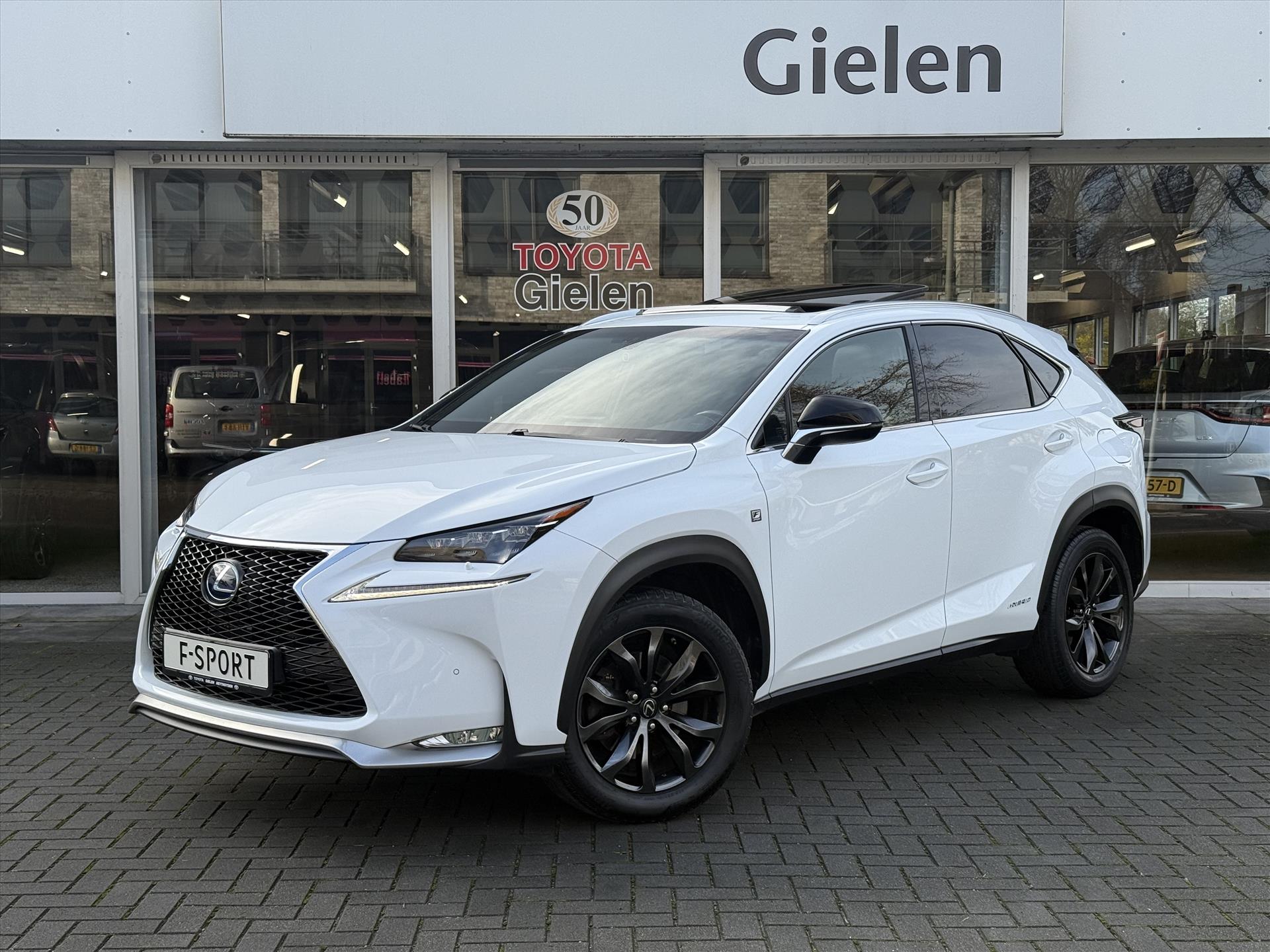 Lexus NX 300h AWD F Sport Line | Schuifdak, Trekhaak, Leer, Stoel + Stuurverwarming, Tripple LED, Adaptive cruise control, 1500KG Trekgew 49682205-0.jpg | Autobedrijf Gielen