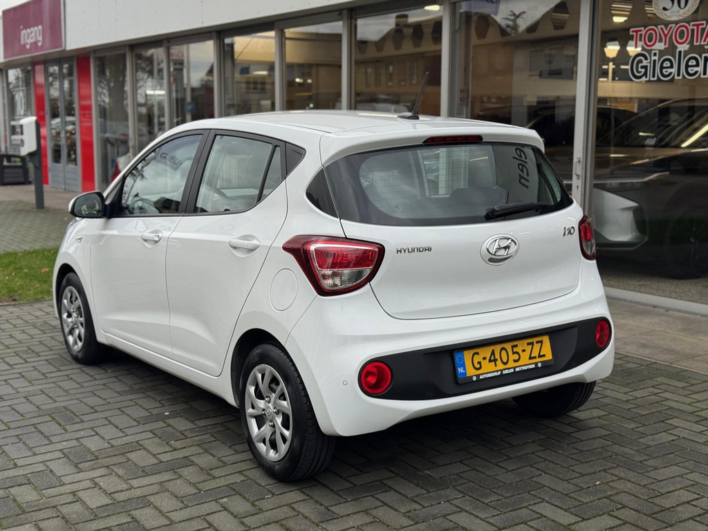 Hyundai i10 1.0i 66pk Comfort | Eerste eigenaar, Parkeersensoren, Cruise control, Airconditioning, Navigatie 49847697-2.jpg | Autobedrijf Gielen