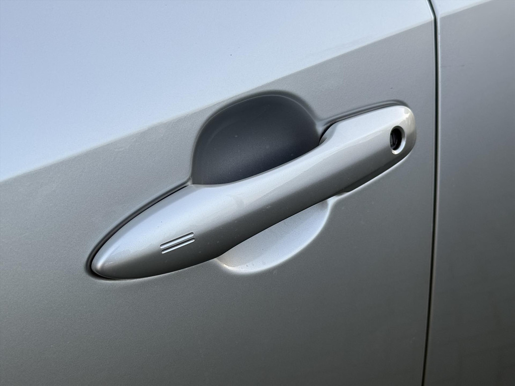 Toyota Corolla Touring Sports 2.0 Hybrid Premium | Panoramadak, JBL, Dodehoekherkenning, Parkeersensoren, Elektrische achterklep, 18 inch 50071718-4.jpg | Autobedrijf Gielen