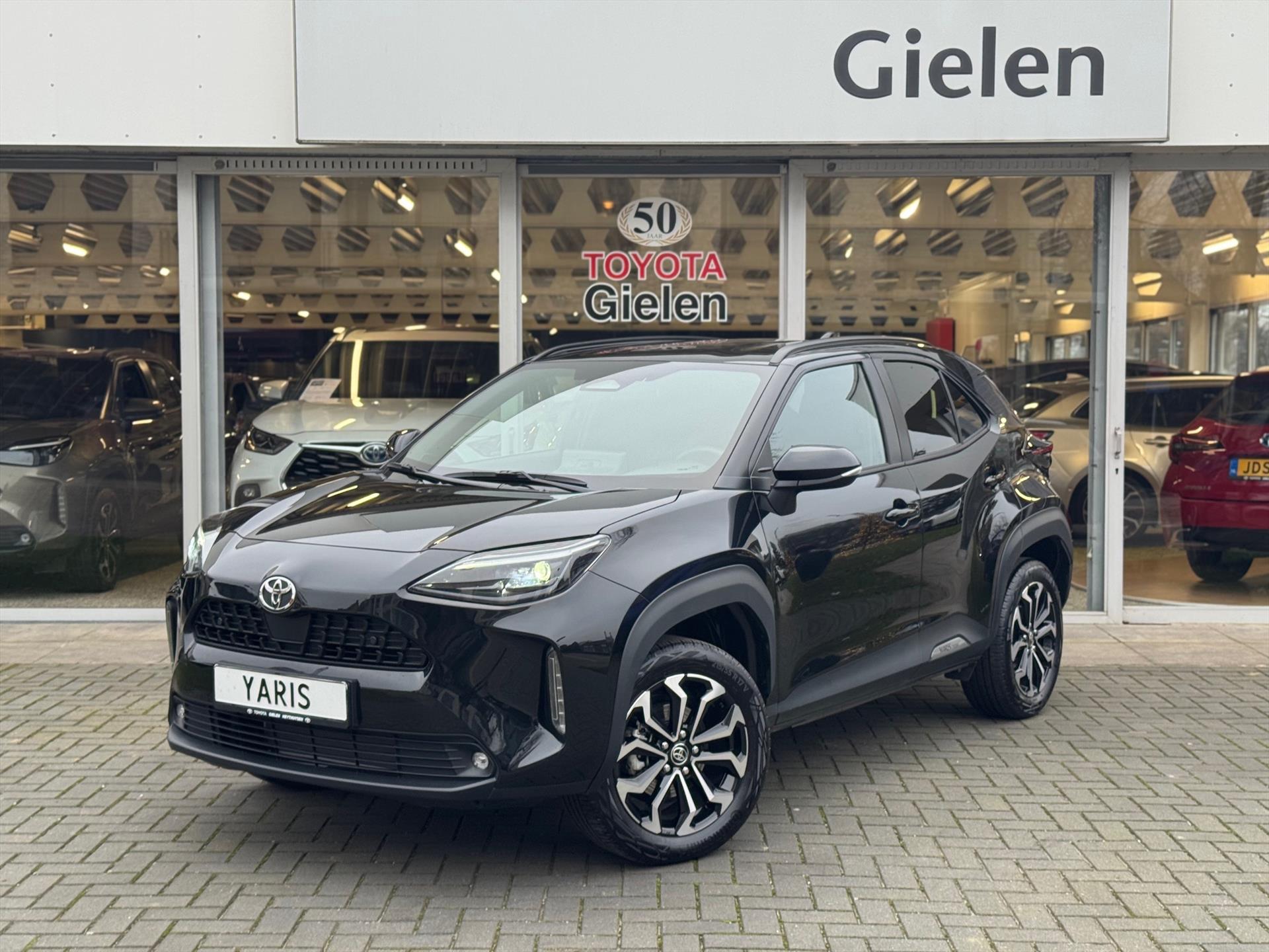 Toyota Yaris Cross 1.5 Hybrid 130pk Dynamic Plus Comfort Pack | Dodehoekherkenning, Parkeersensoren, Stoel + Stuurverwarming 50195055-0.jpg | Autobedrijf Gielen