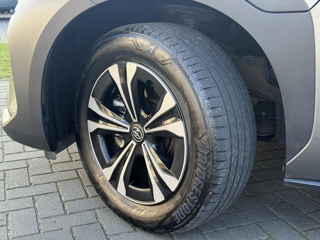 Toyota Bz4x 71,4 kWh 204pk Dynamic | 3-Fase, 360 Camera, Blind Spot monitor, Elektrische achterklep, Parkeersensoren, Stoelverwarming 50213197-4.jpg | Autobedrijf Gielen