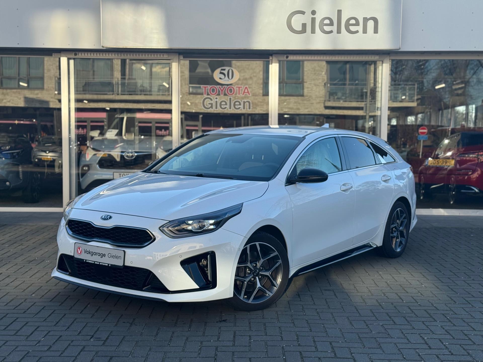 Kia ProCeed 1.5 T-GDi 160pk GT-Line Automaat | JBL, Navigatie, Parkeersensoren+camera, Adaptive cruise control, Dodehoekherkenning, Elektris 50257523-0.jpg | Autobedrijf Gielen