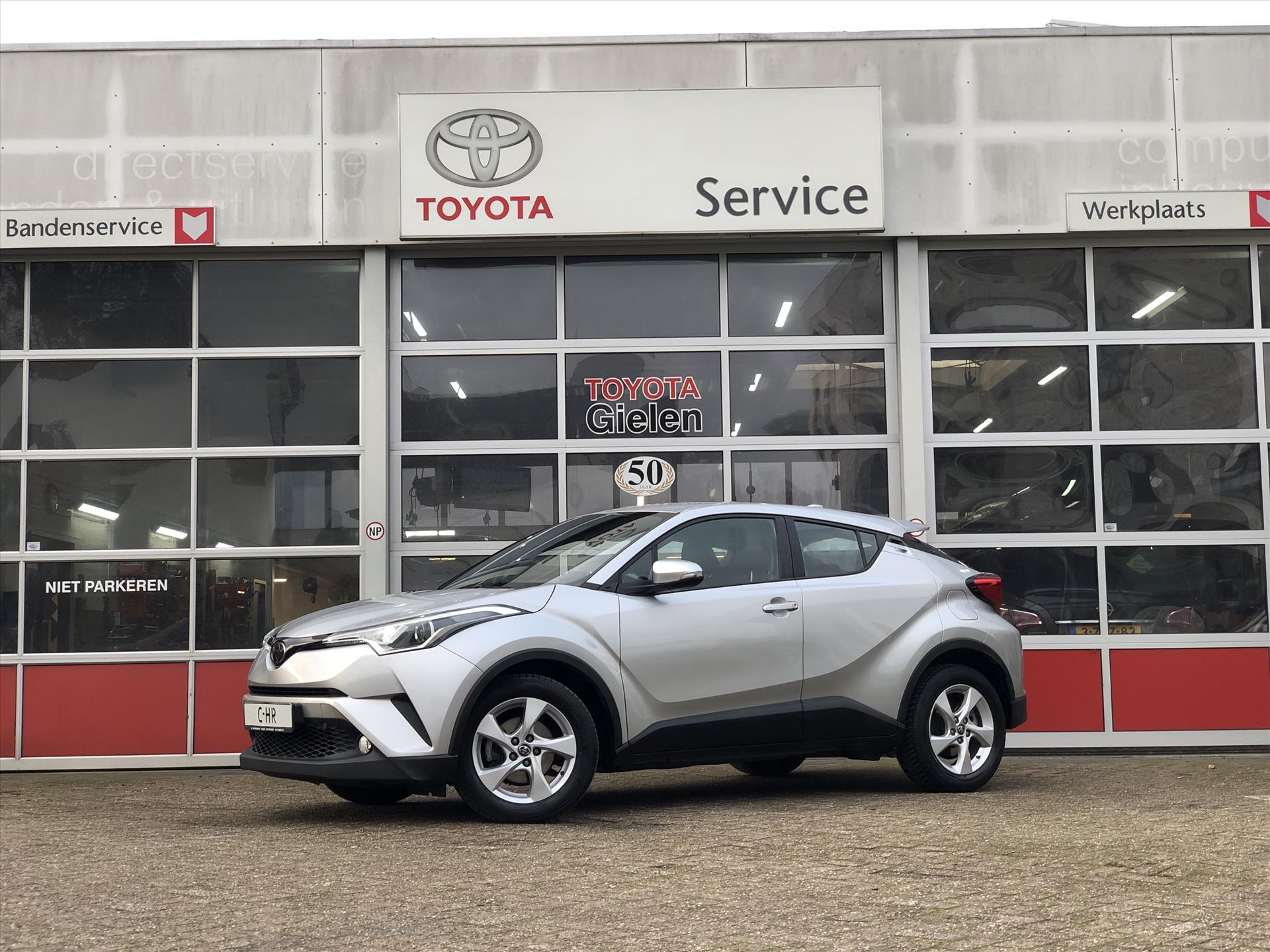 Toyota C-HR 1.2 Turbo Dynamic | Navigatie, Parkeercamera, Lichtmetalen velgen, DAB+, Keyless, Licht + Regensensor 50280594-2.jpg | Autobedrijf Gielen