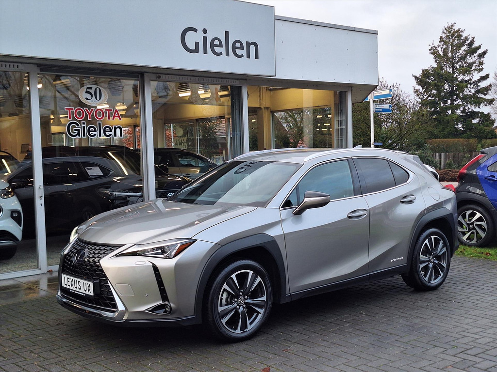 Lexus UX 250h Preference Line | Dodehoekherkenning, 18 inch, Stoel + Stuurverwarming, Parkeersensoren, Apple CarPlay/Android Auto 50356009-3.jpg | Autobedrijf Gielen