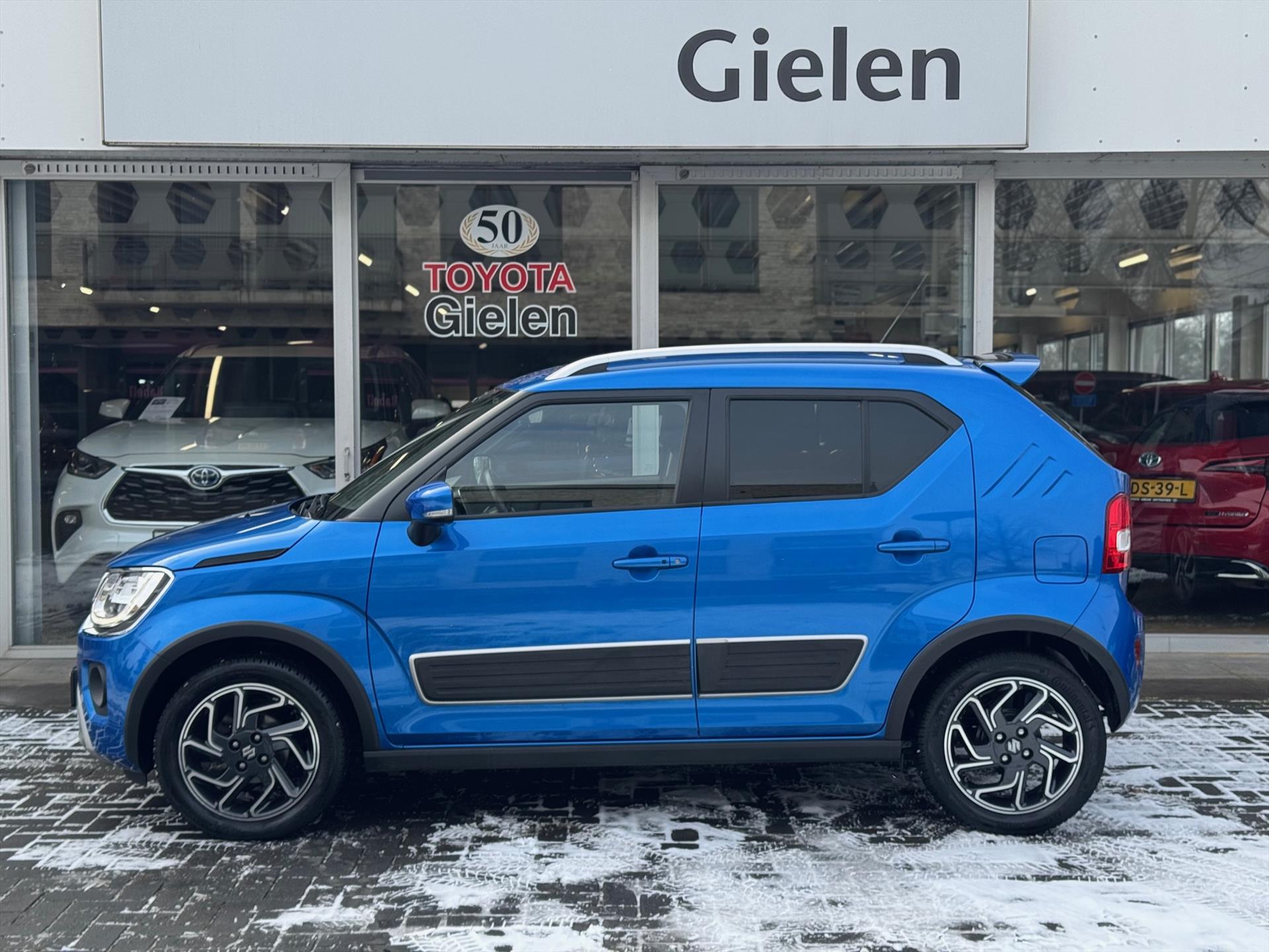 Suzuki Ignis 1.2 Smart Hybrid 83pk Style | Cruise control, Stoelverwarming, Keyless, Navigatie, Lichtmetalen velgen 50374422-1.jpg | Autobedrijf Gielen