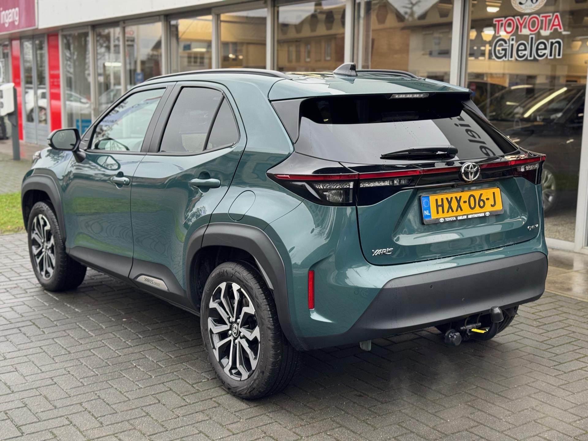 Toyota Yaris Cross 1.5 Hybrid 130pk Dynamic Comfort Pack | Trekhaak, Dodehoekherkenning, Parkeersensoren, Stoel + Stuurverwarming 50459316-3.jpg | Autobedrijf Gielen