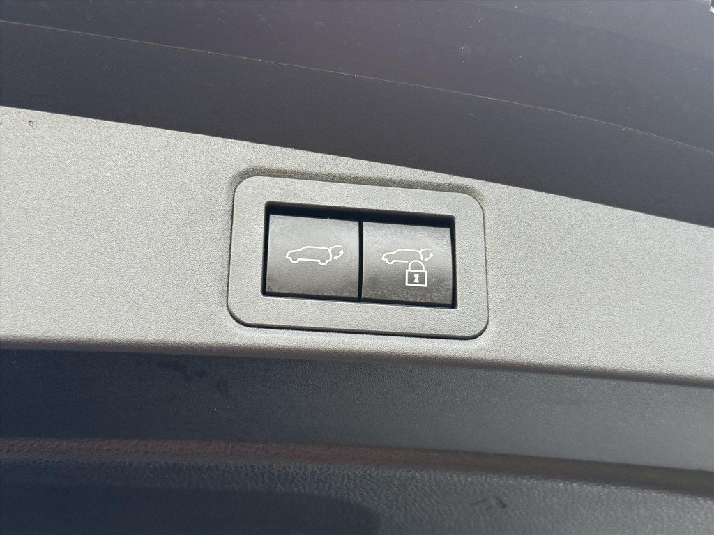 Toyota Corolla Touring Sports 2.0 Hybrid Style | Elektrische achterklep, Stoel + Stuurverwarming, Dodehoekherkenning, Parkeersensoren 50476444-3.jpg | Autobedrijf Gielen