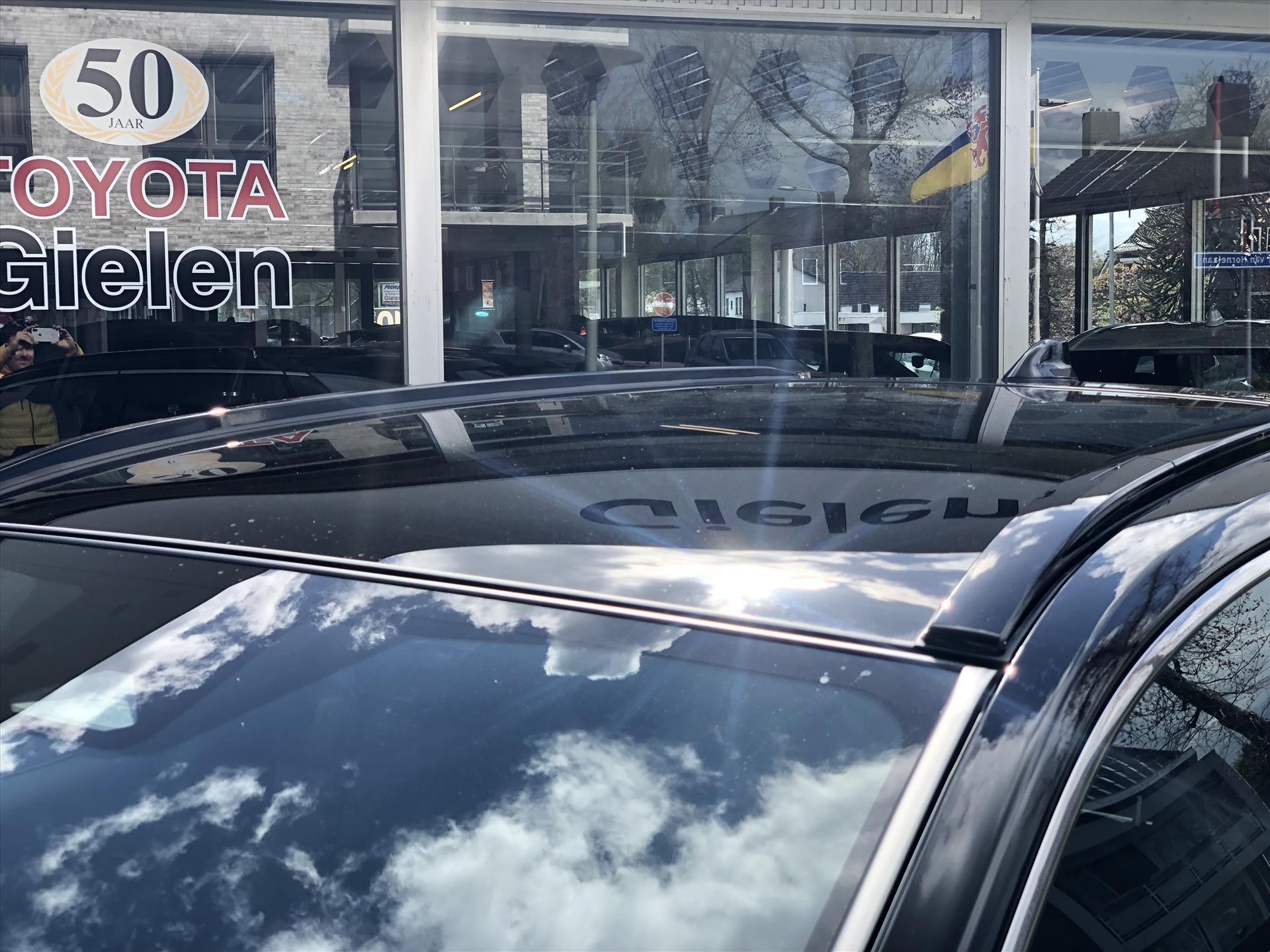 Toyota Bz4x 71,4 kWh 3-Fase Premium Bi-Tone + Panoramisch dak | JBL, Dodehoekherkenning, Leer, Parkeersensoren, Eerste eigenaar 50542743-4.jpg | Autobedrijf Gielen